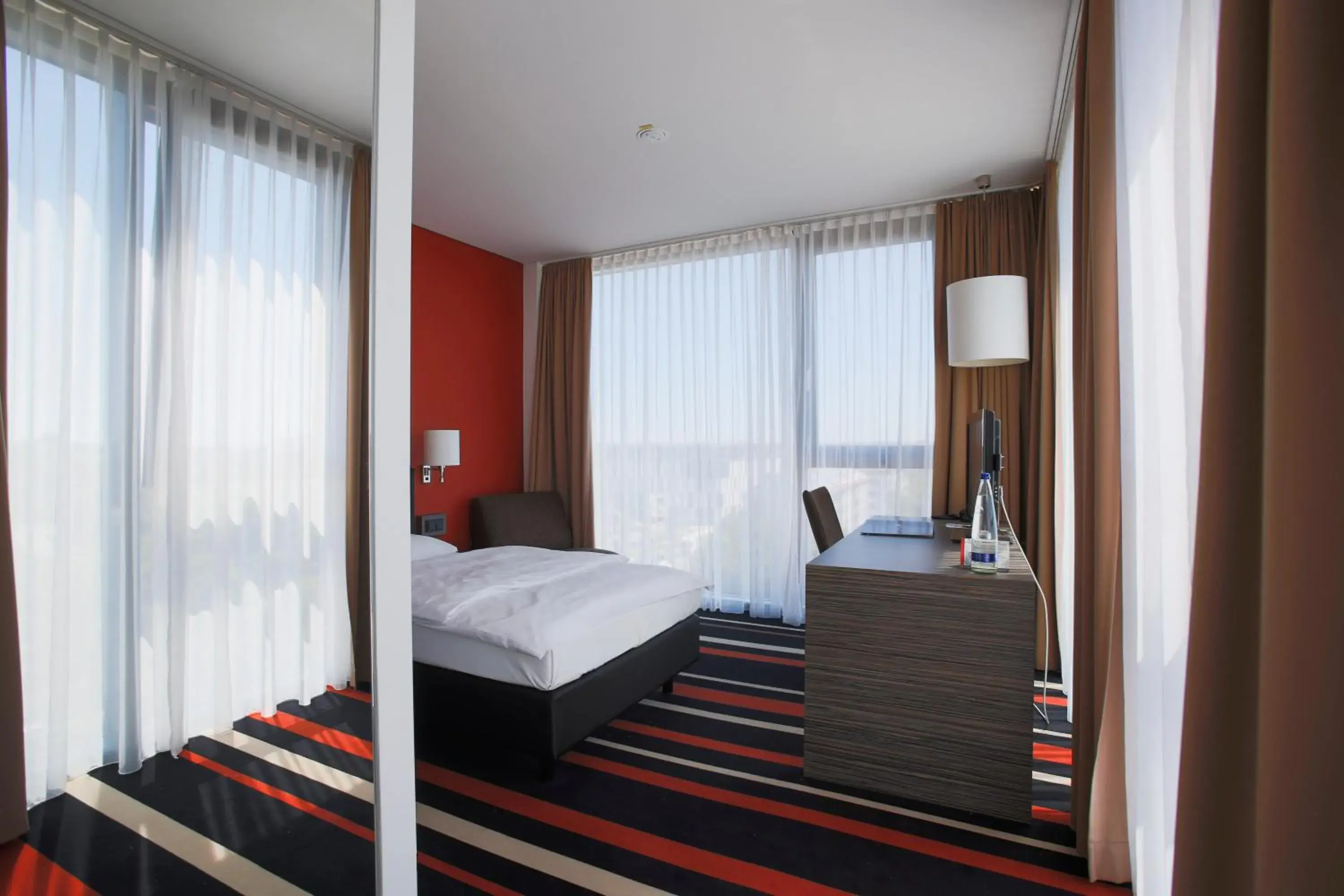 Business Single Room in enso Hotel Business Single Room in enso Hotel