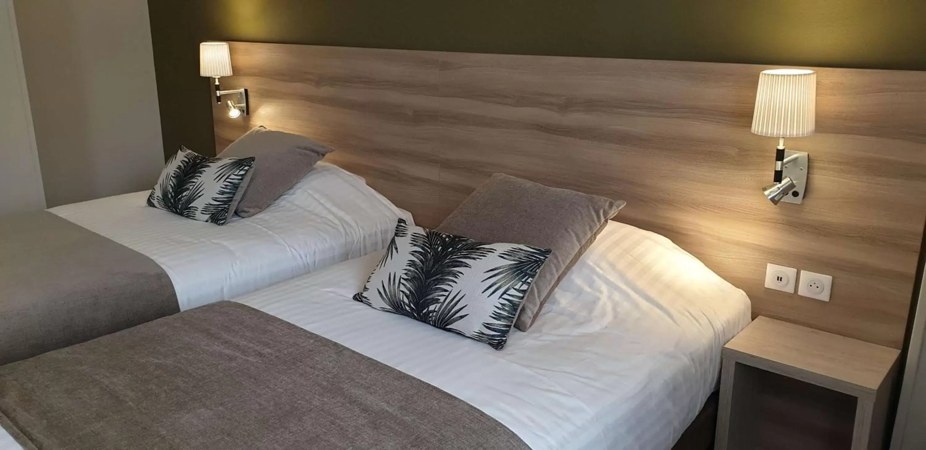 Suite with Sofa Bed in Best Western Crequi Lyon Part Dieu Suite with Sofa Bed in Best Western Crequi Lyon Part Dieu