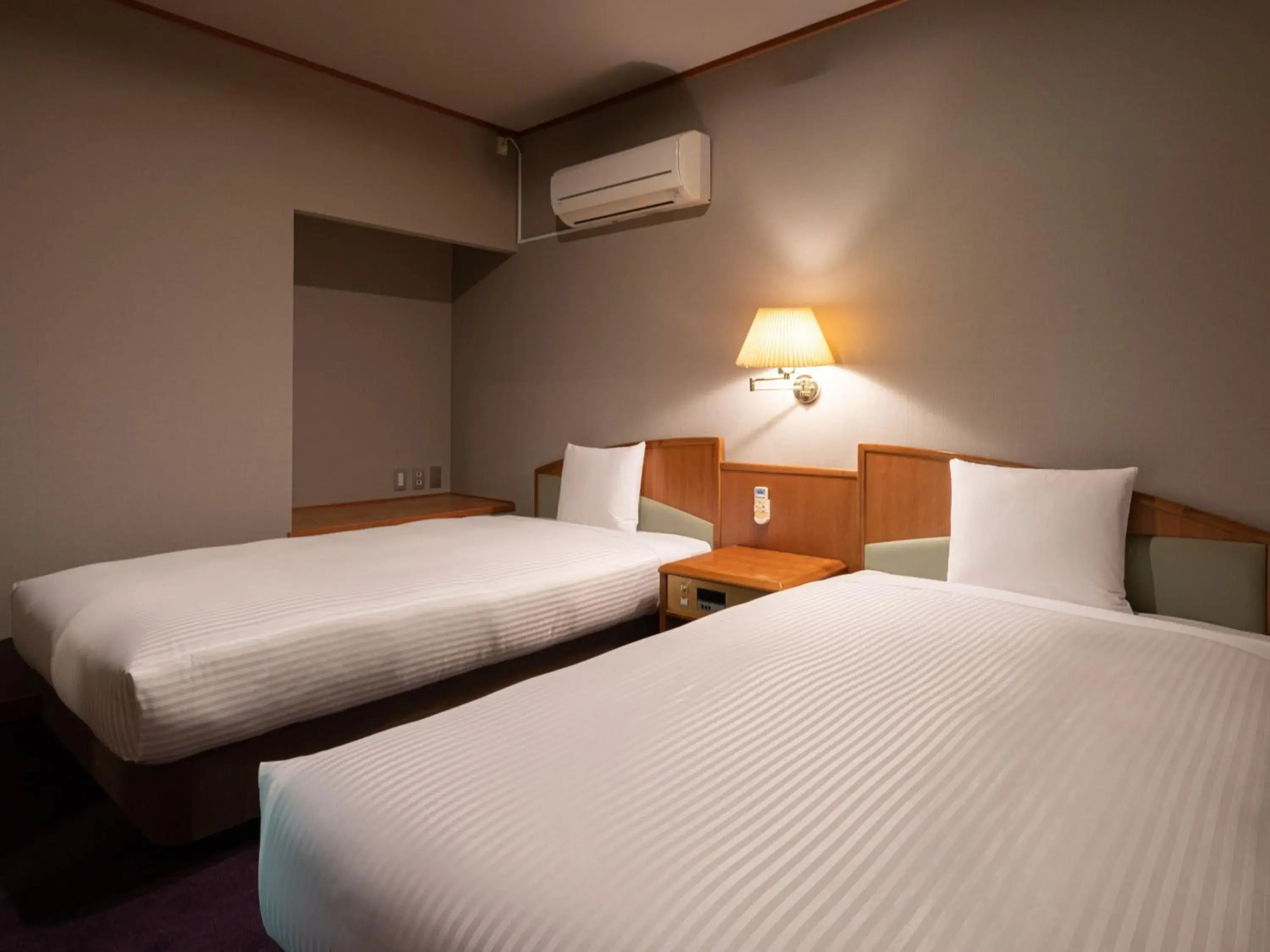 Twin Room with Tatami Area in KAMENOI HOTEL Nikko Yunishigawa All-Inclusive Resort Twin Room with Tatami Area in KAMENOI HOTEL Nikko Yunishigawa All-Inclusive Resort