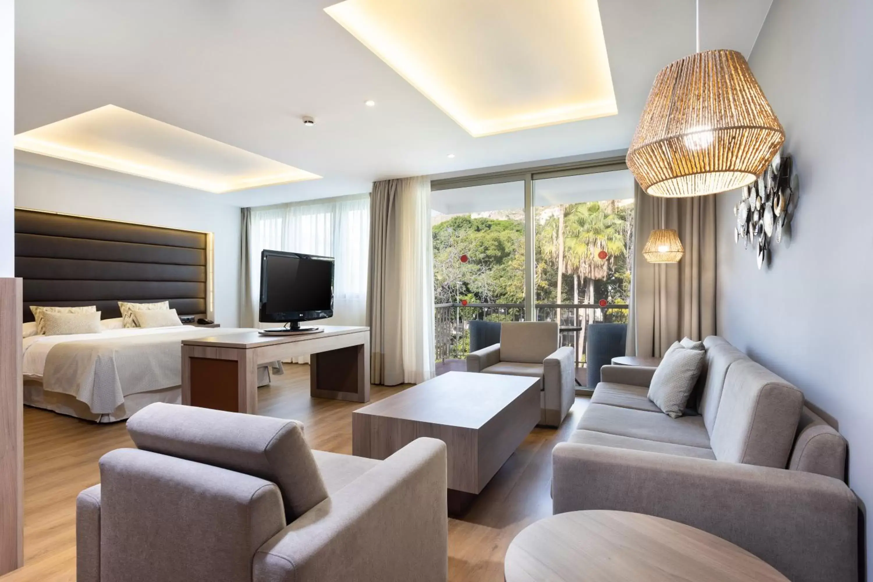 Junior Suite in Hotel Colon Rambla Junior Suite in Hotel Colon Rambla