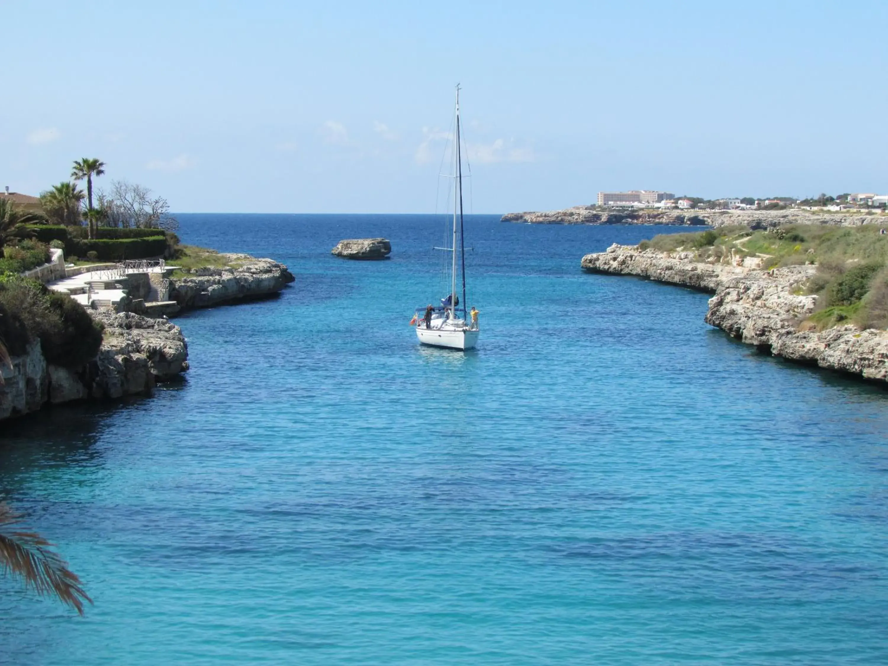 Cala Bona y Mar Blava Cala Bona y Mar Blava