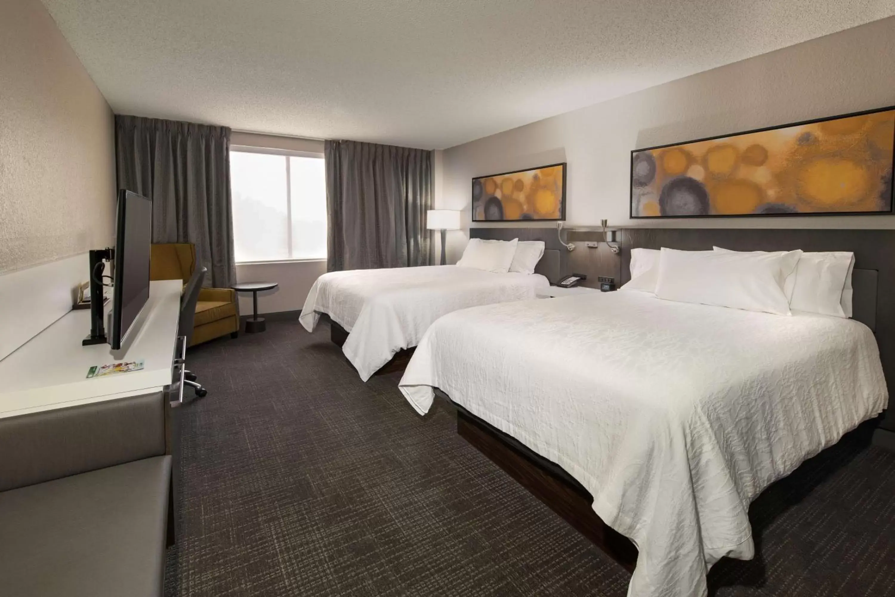 Queen Room with Two Queen Beds - Hearing Access in Hilton Garden Inn Las Colinas Queen Room with Two Queen Beds - Hearing Access in Hilton Garden Inn Las Colinas