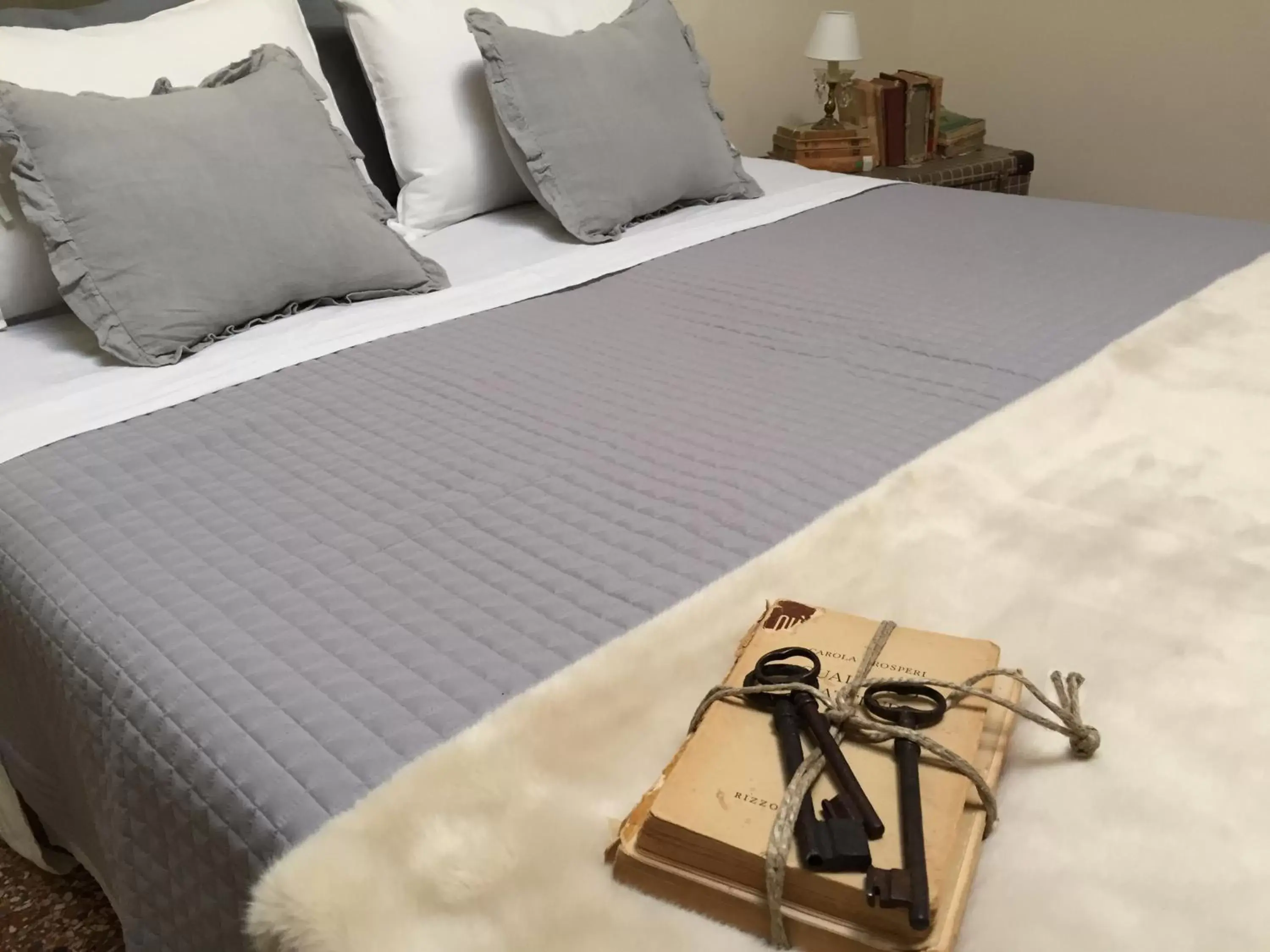 Superior Double or Twin Room in BLQ 01boutique B&B Superior Double or Twin Room in BLQ 01boutique B&B