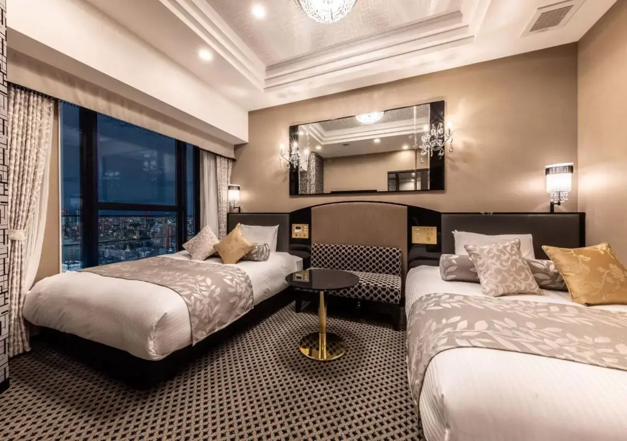 Suite Room - Non-Smoking - Top Floor in APA Hotel & Resort Osaka Umeda Eki Tower Suite Room - Non-Smoking - Top Floor in APA Hotel & Resort Osaka Umeda Eki Tower