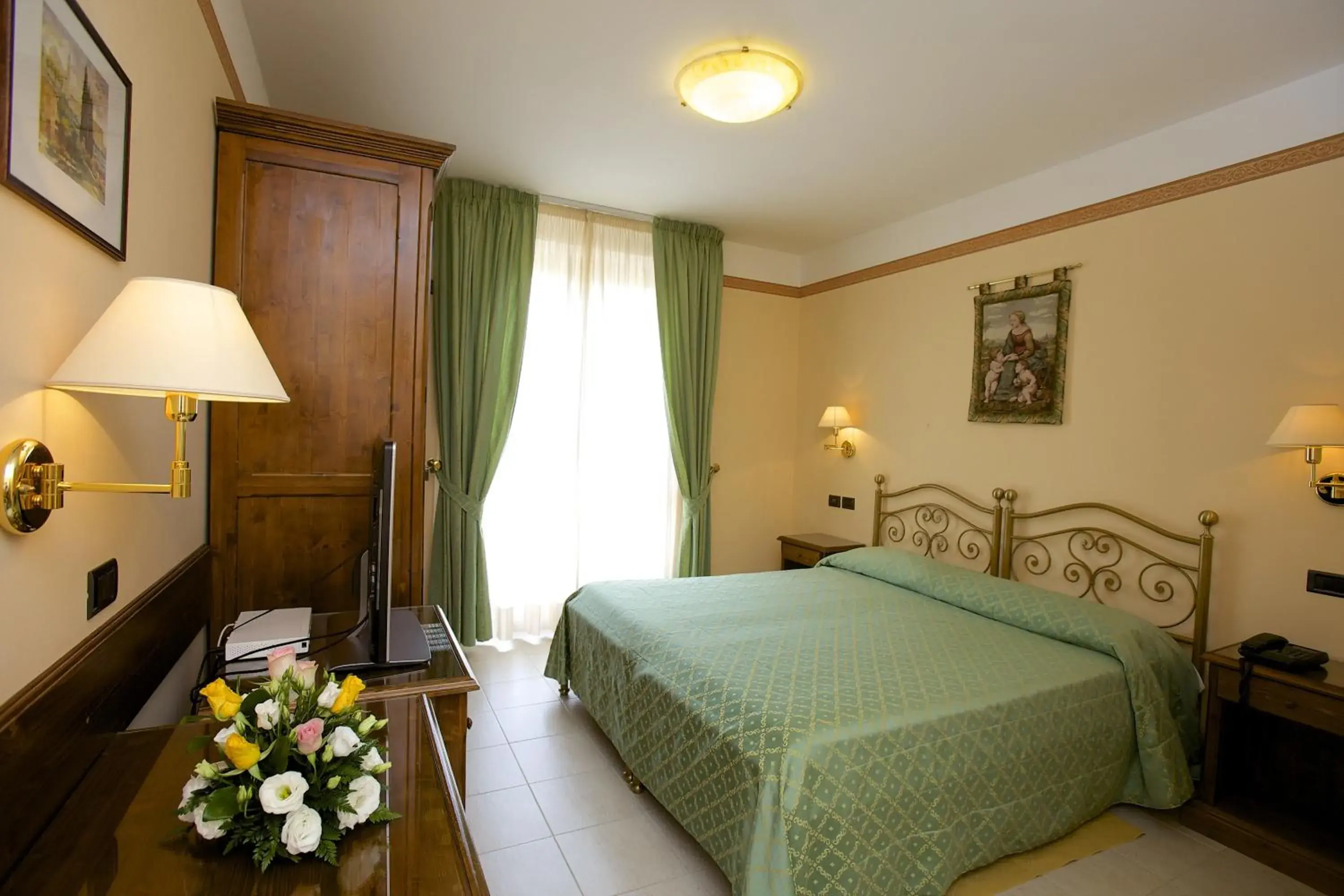Superior Double or Twin Room - single occupancy in Campiglione Hotel Superior Double or Twin Room - single occupancy in Campiglione Hotel