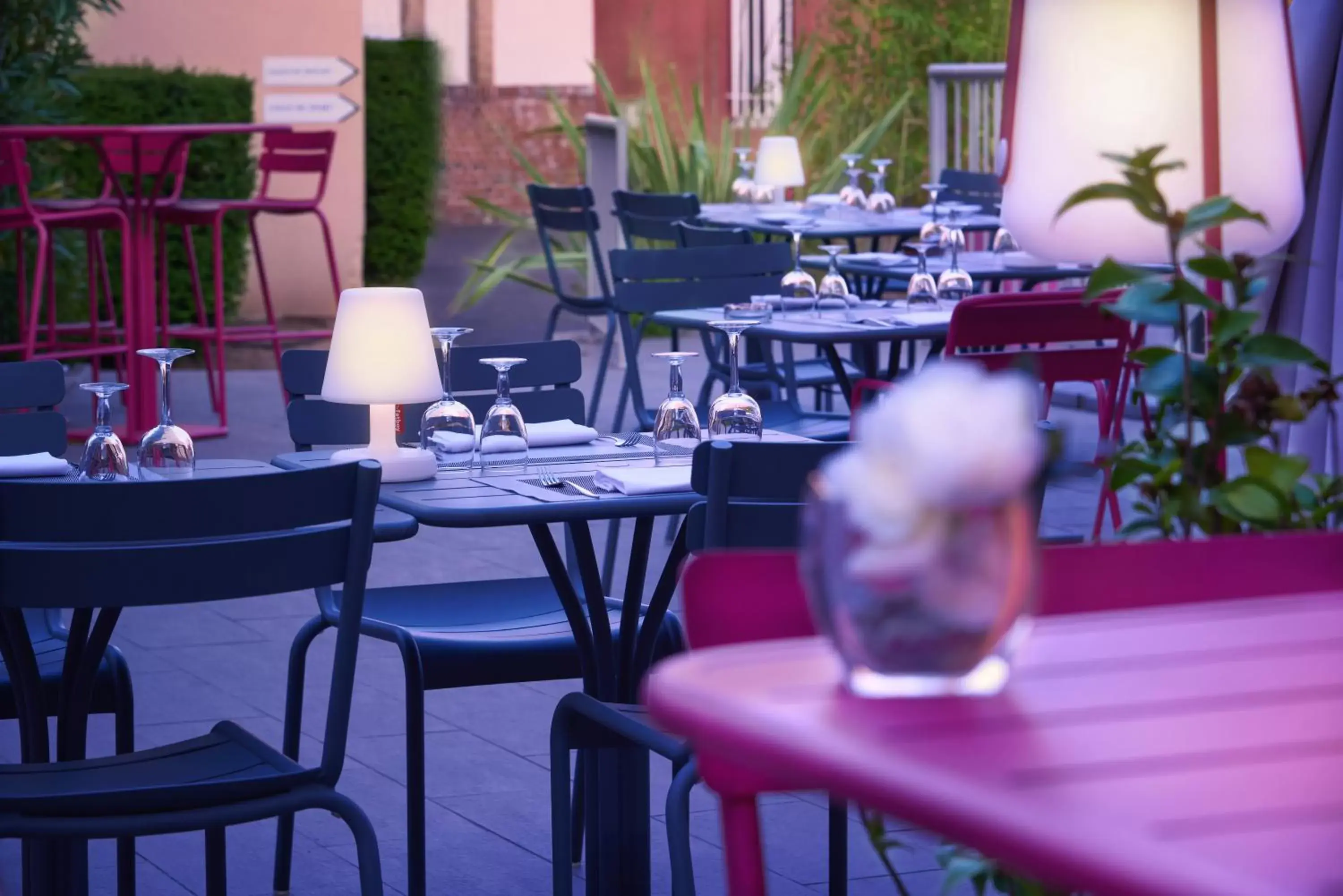 Double Room in Logis Hotels Grand Hotel d'Orléans Double Room in Logis Hotels Grand Hotel d'Orléans