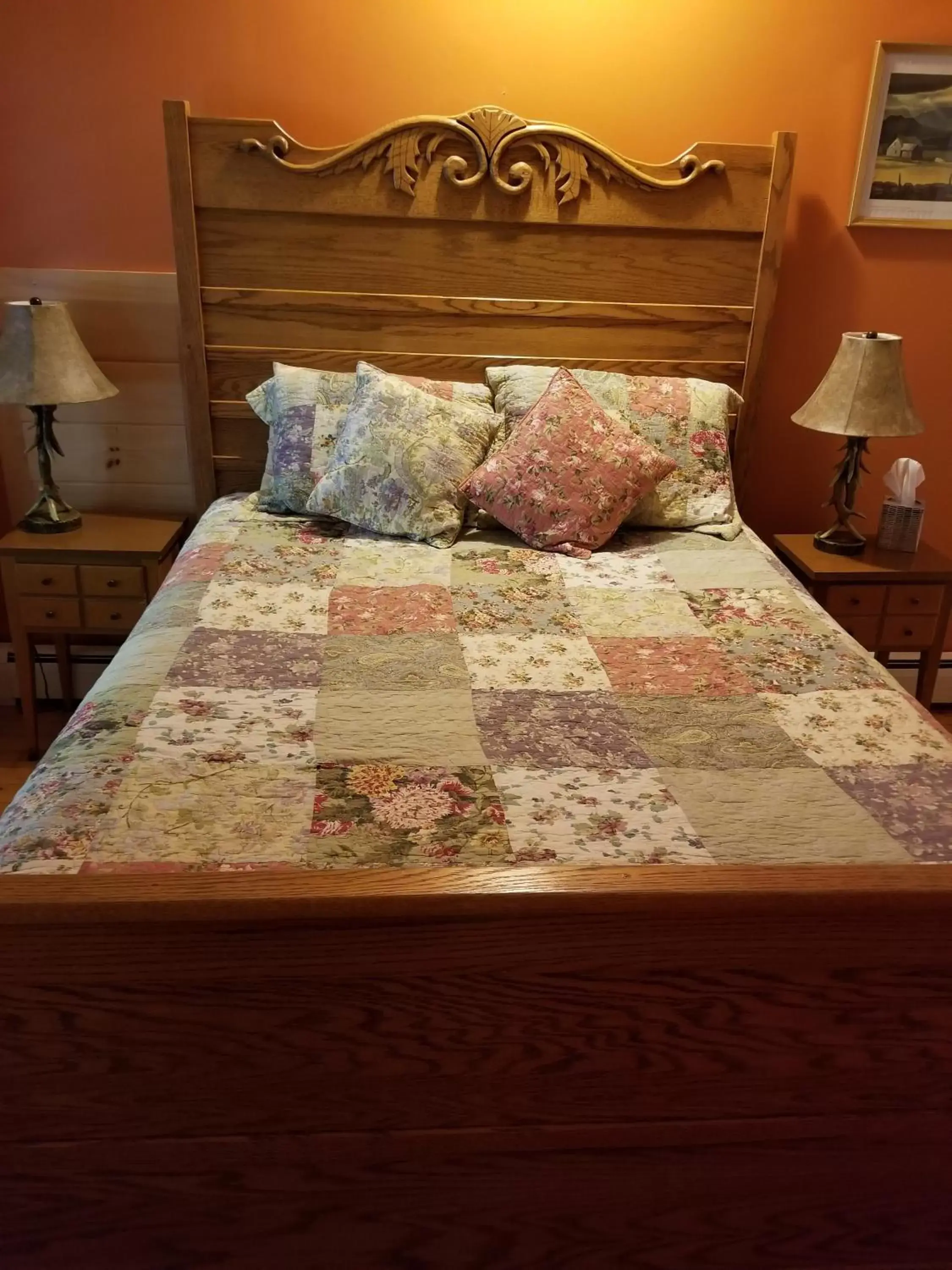 Double Room with Shared Bathroom in Trails End Inn Double Room with Shared Bathroom in Trails End Inn