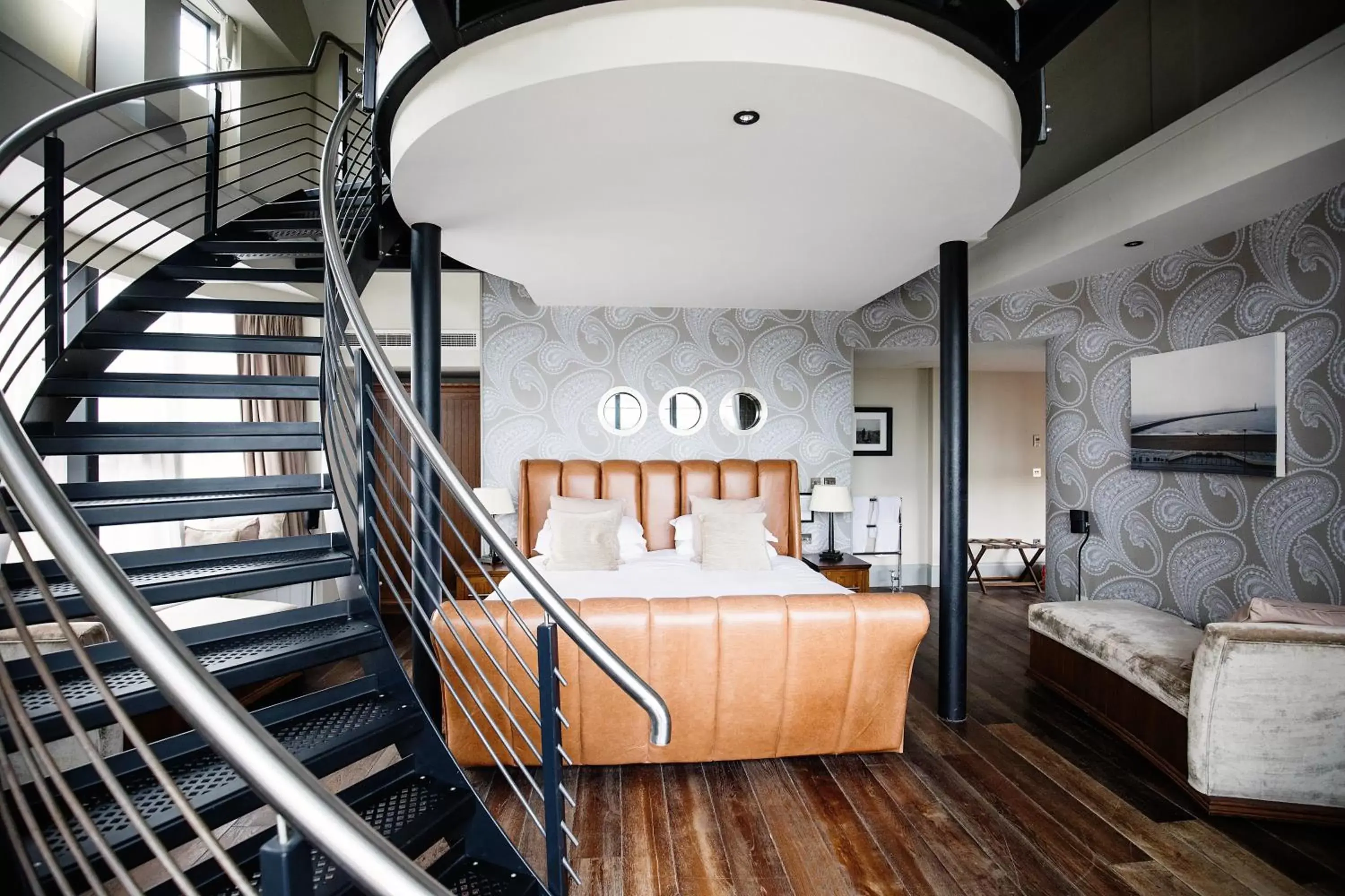 Suite in Hotel Du Vin Newcastle Suite in Hotel Du Vin Newcastle