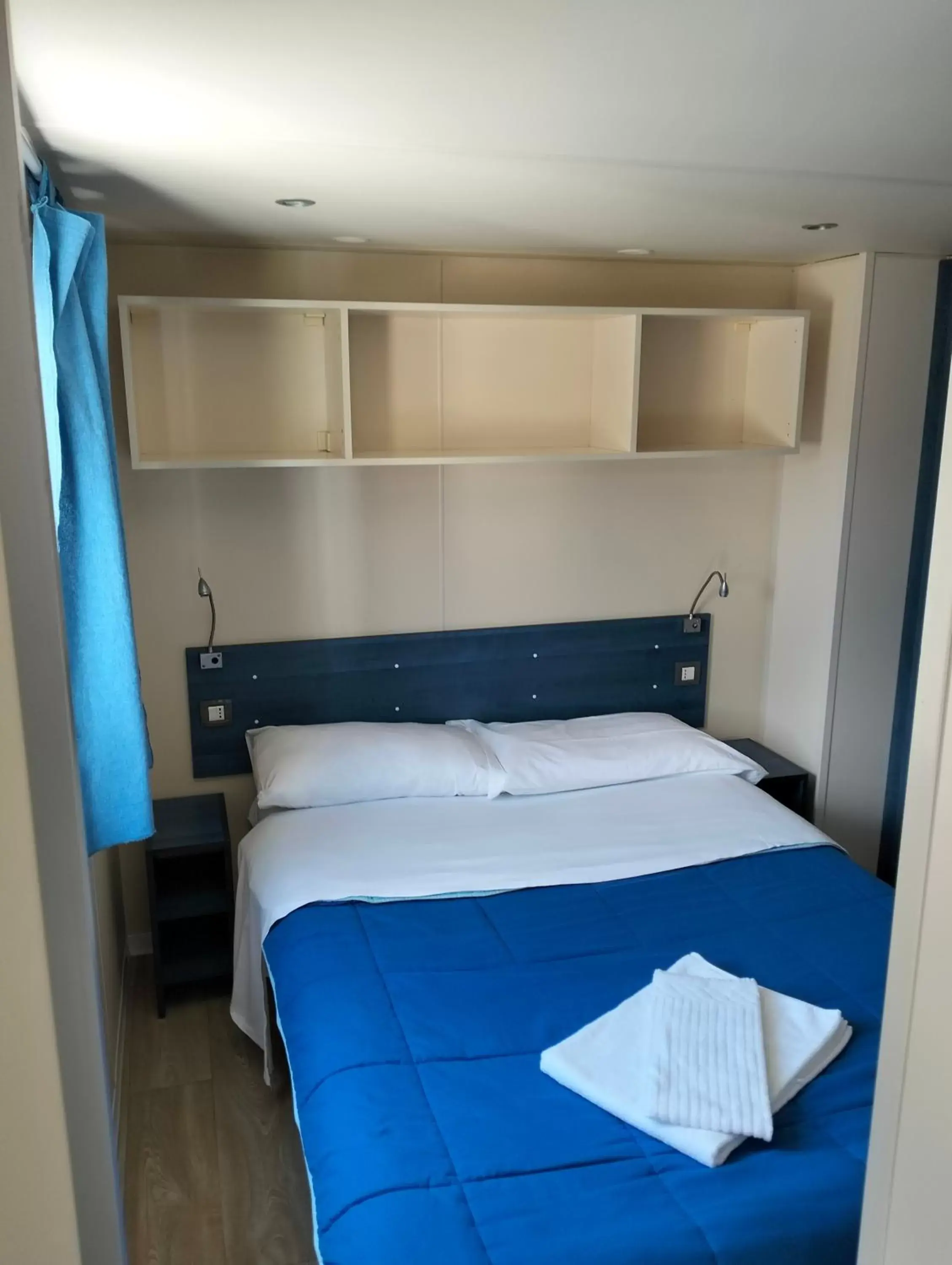 Economy Quadruple Room in B&B Caffè Economy Quadruple Room in B&B Caffè