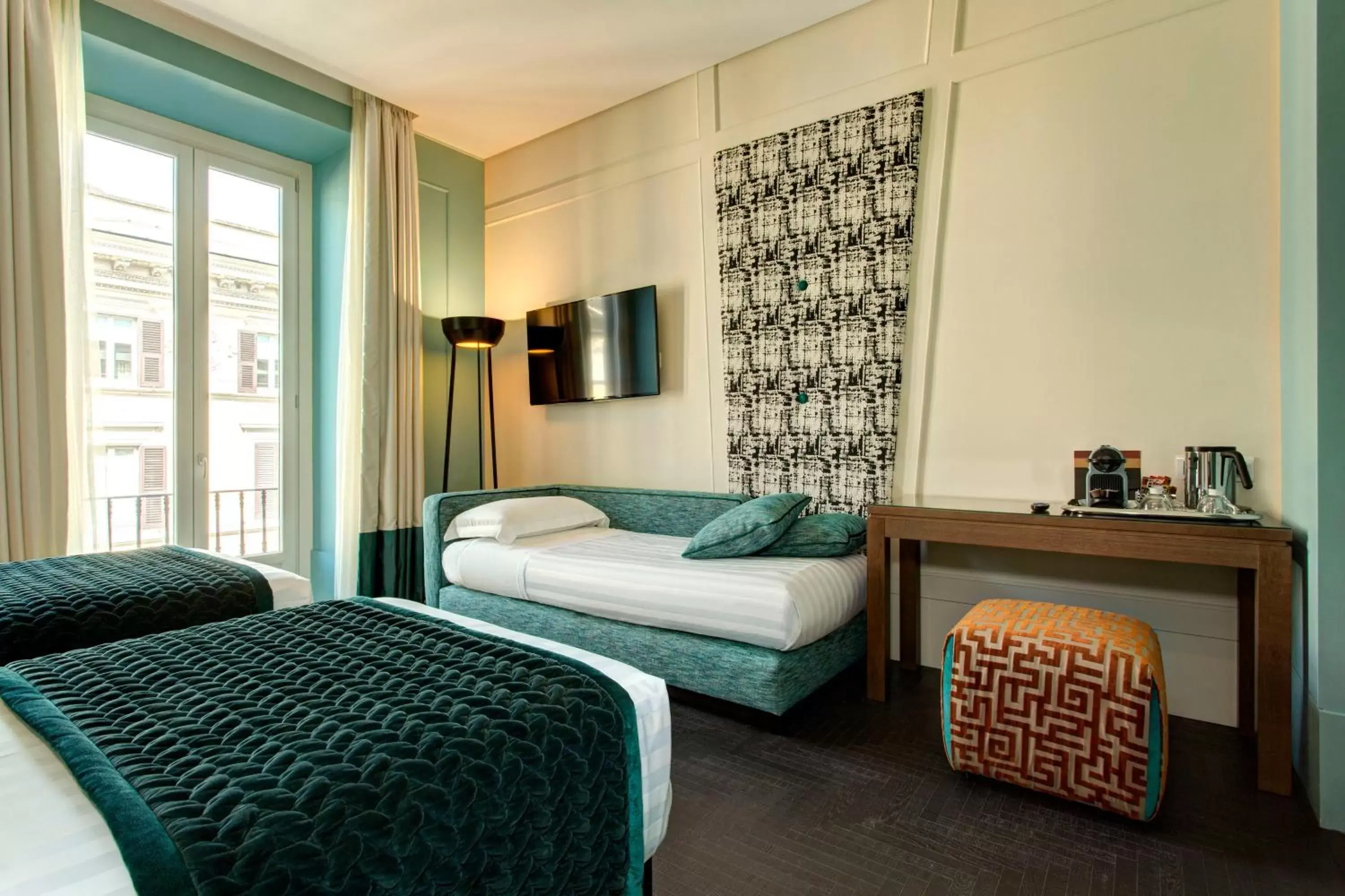 Deluxe Double or Twin Room in Mascagni Luxury Rooms & Suites Deluxe Double or Twin Room in Mascagni Luxury Rooms & Suites