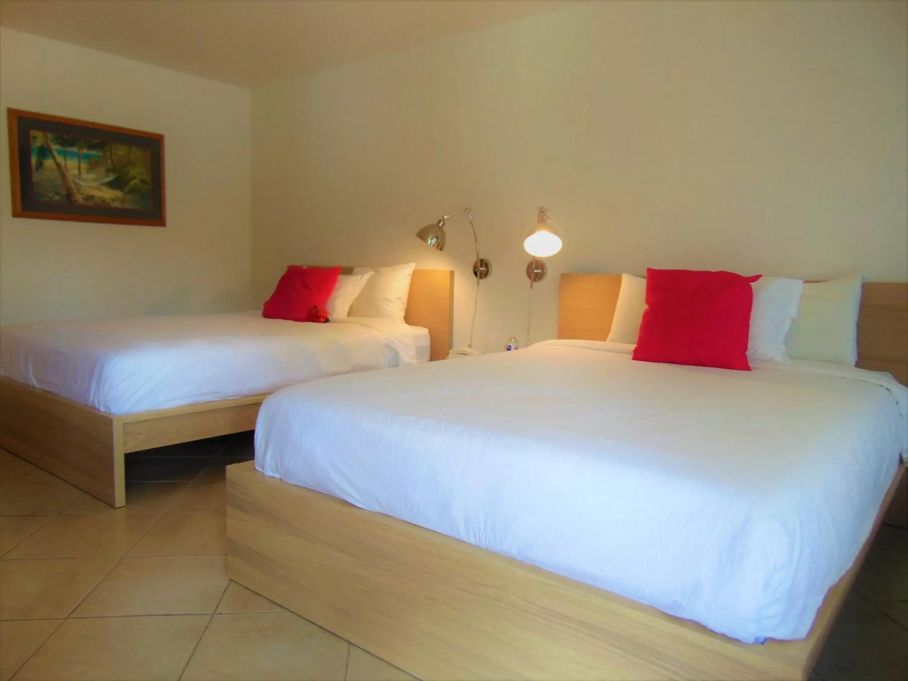 Double Room with Two Double Beds - Non-Smoking in Dolphin Key Resort - Cape Coral Double Room with Two Double Beds - Non-Smoking in Dolphin Key Resort - Cape Coral