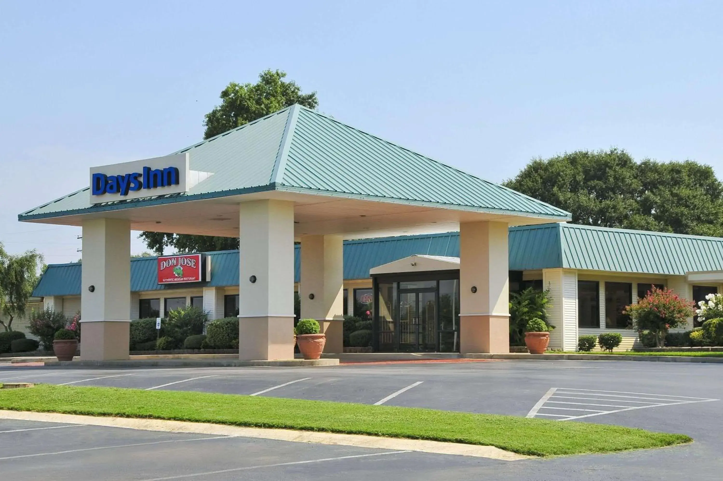 Days Inn by Wyndham Forrest City Days Inn by Wyndham Forrest City