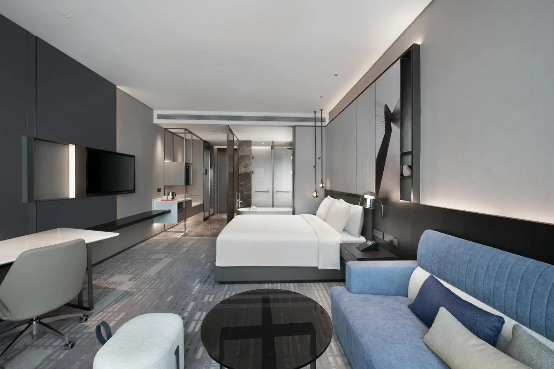 Standard King Room in Crowne Plaza Hangzhou Science City by IHG Standard King Room in Crowne Plaza Hangzhou Science City by IHG