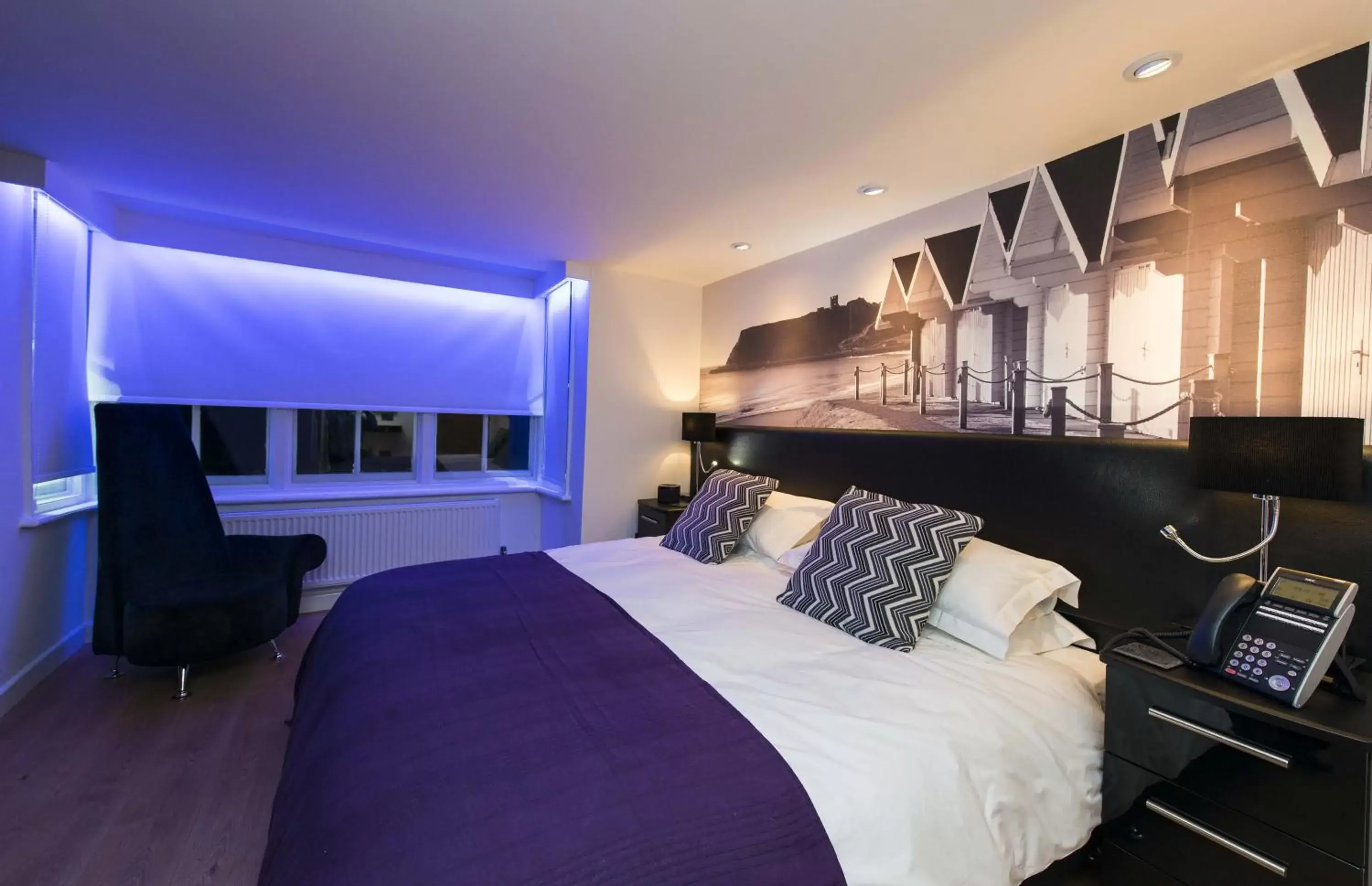 The Mayfield Seamer The Mayfield Seamer