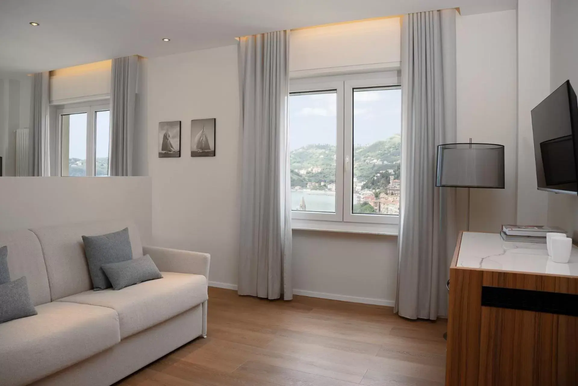 Junior Suite with Sea View - single occupancy in Doria Park Hotel Junior Suite with Sea View - single occupancy in Doria Park Hotel