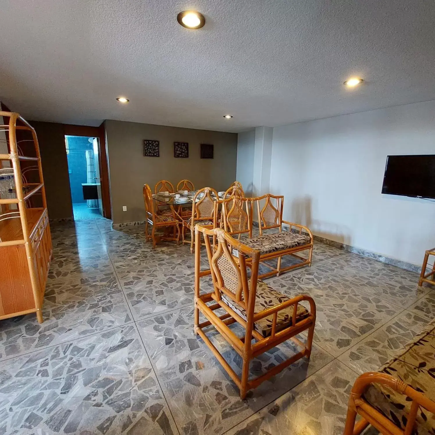 Three-Bedroom Apartment in Casa Villaliz Three-Bedroom Apartment in Casa Villaliz