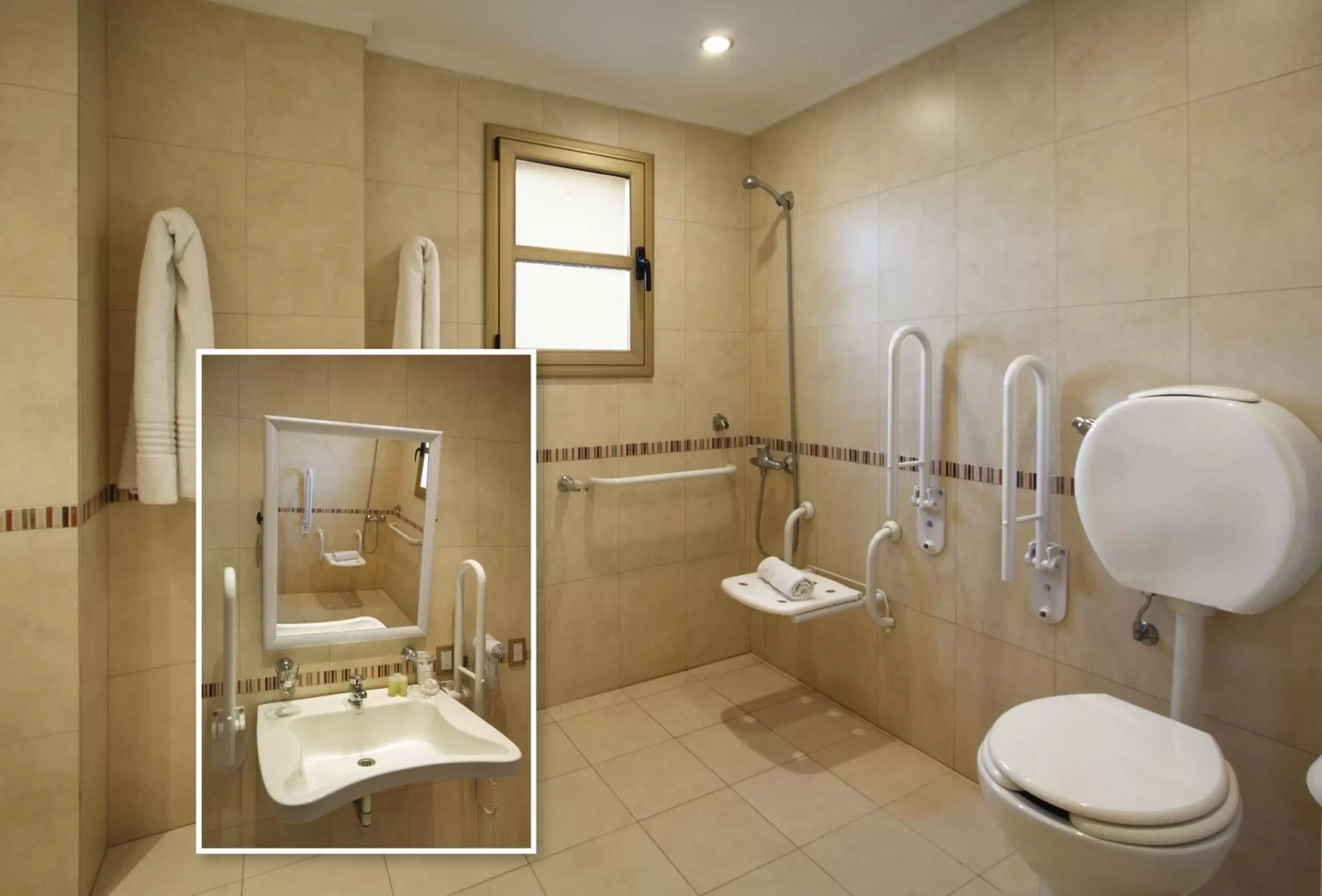 Executive Double or Twin Room with Disability Access in Hotel Intersur Recoleta Executive Double or Twin Room with Disability Access in Hotel Intersur Recoleta