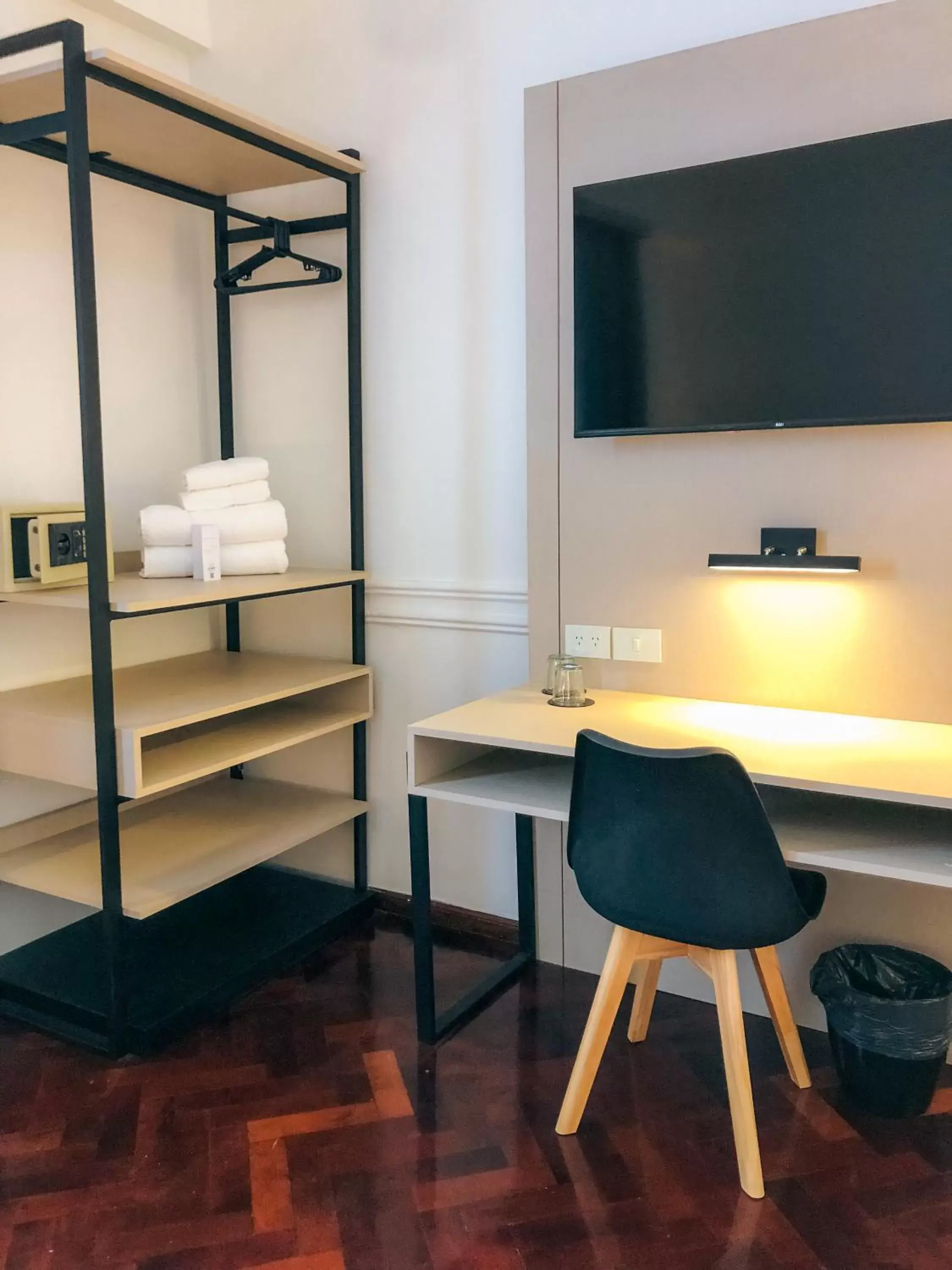 Classic Quadruple Room in El Misti Hotel Buenos Aires Centro Classic Quadruple Room in El Misti Hotel Buenos Aires Centro