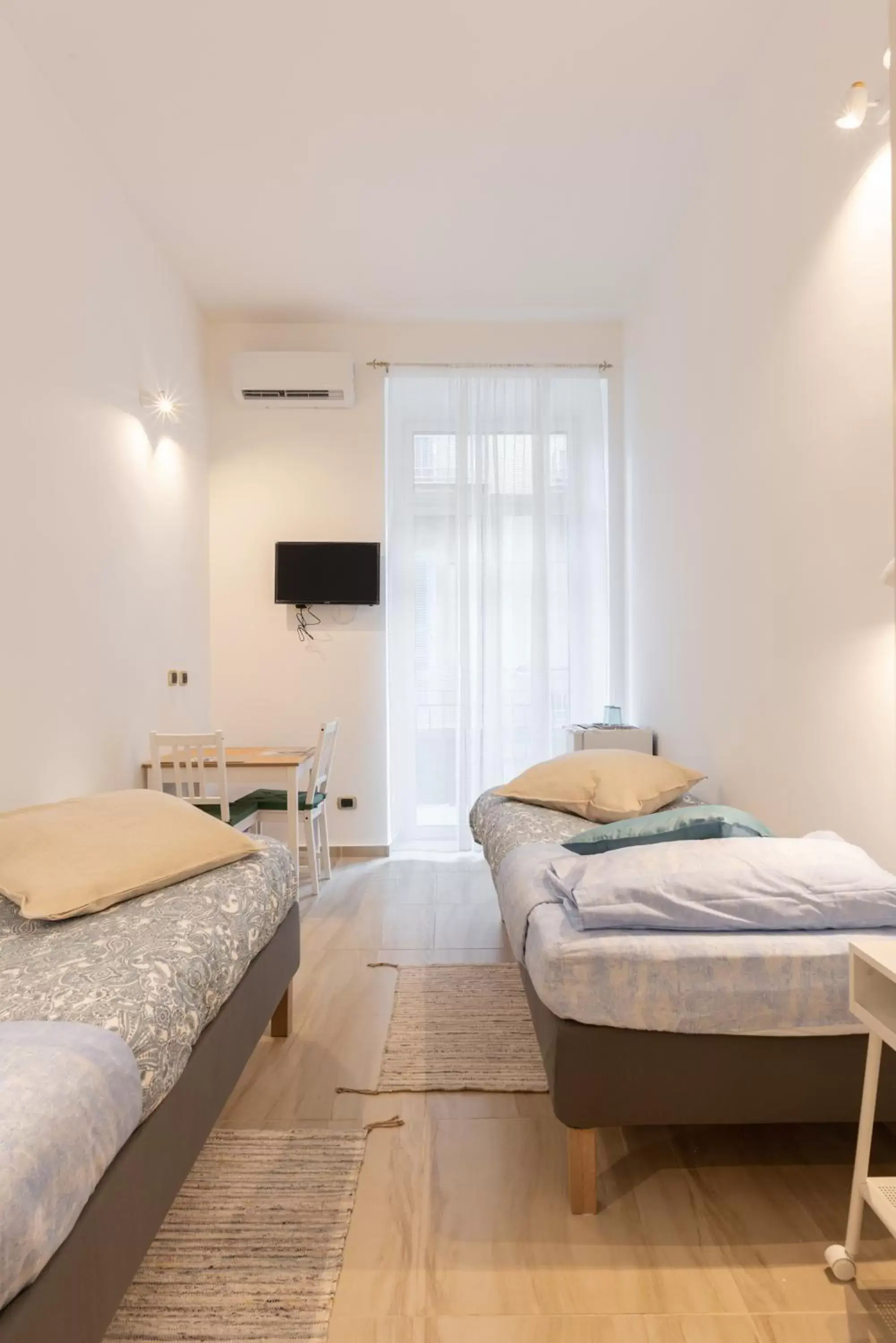 Twin Room with Private External Bathroom - single occupancy in Bed & Breakfast "Il Priscio" Twin Room with Private External Bathroom - single occupancy in Bed & Breakfast "Il Priscio"