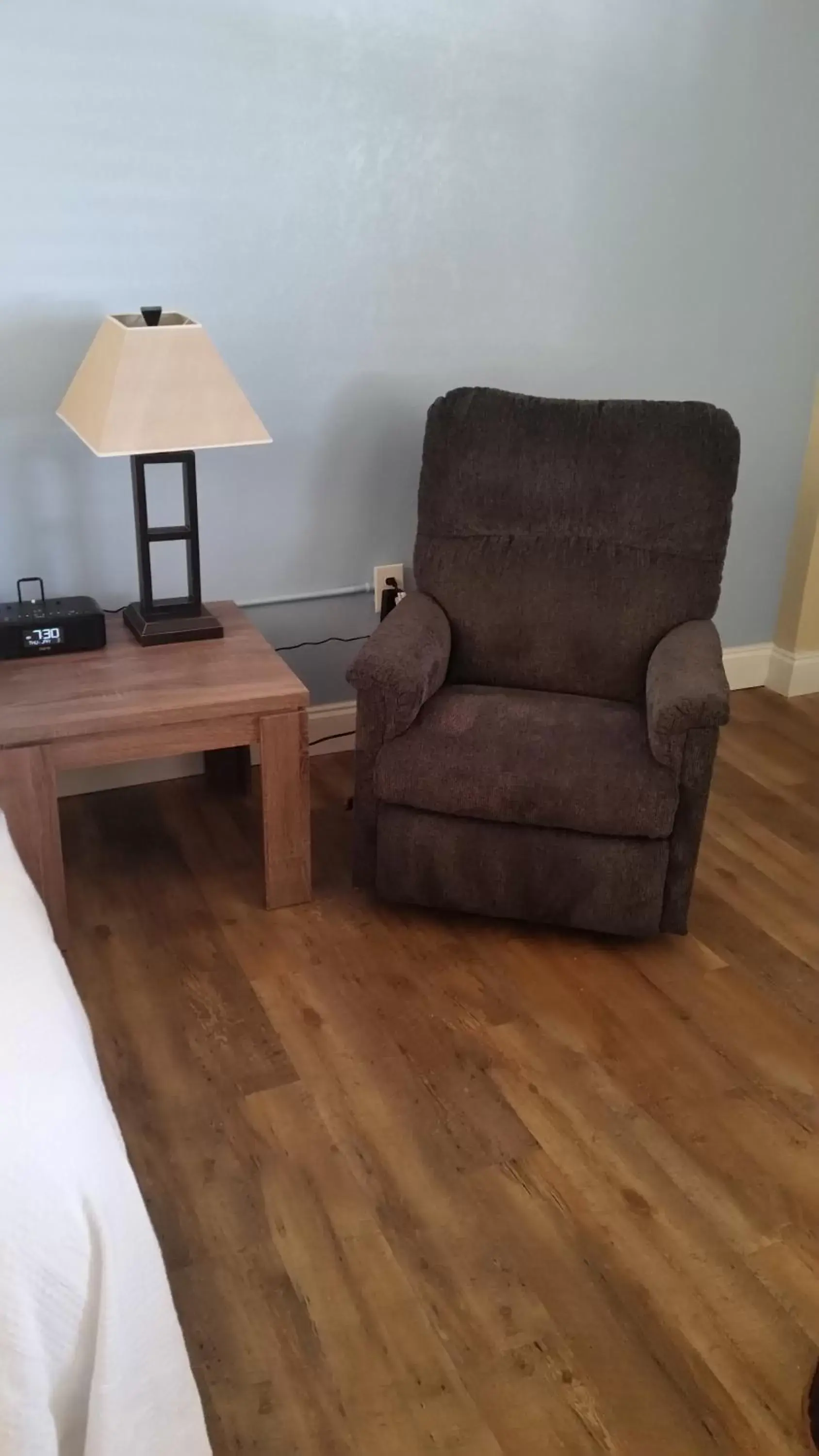 King Room in Knight's Key Suites King Room in Knight's Key Suites