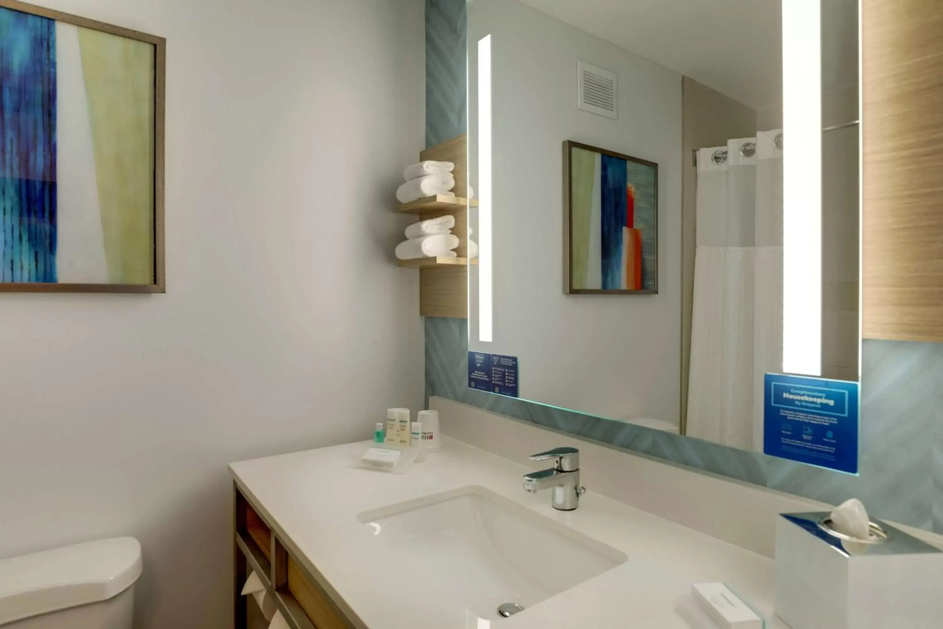 Junior King Suite with Sofa Bed in Hilton Garden Inn Fort Worth/Fossil Creek Junior King Suite with Sofa Bed in Hilton Garden Inn Fort Worth/Fossil Creek