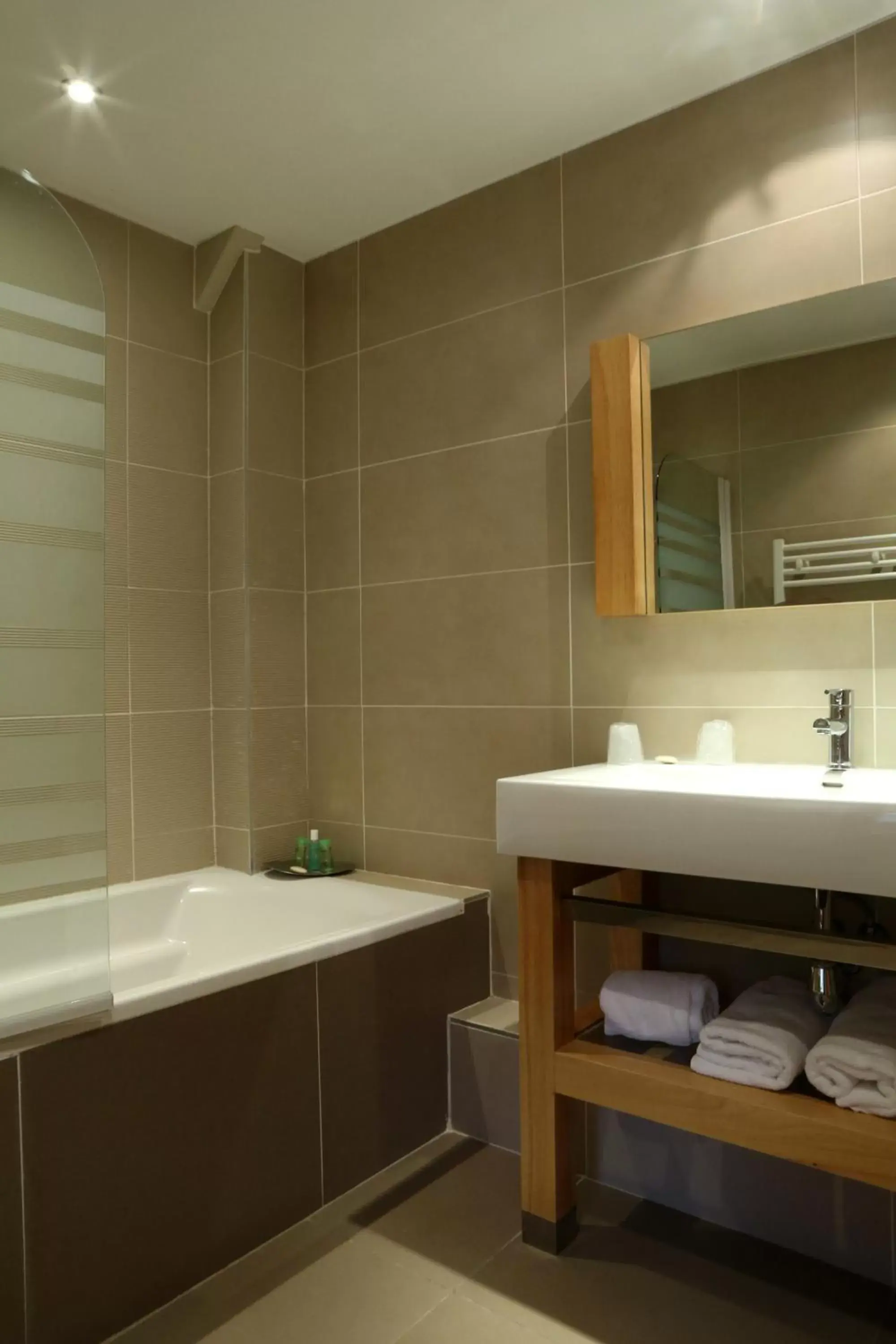 Premium Double or Twin Room in Les Gourmets - Chalet Hotel Premium Double or Twin Room in Les Gourmets - Chalet Hotel