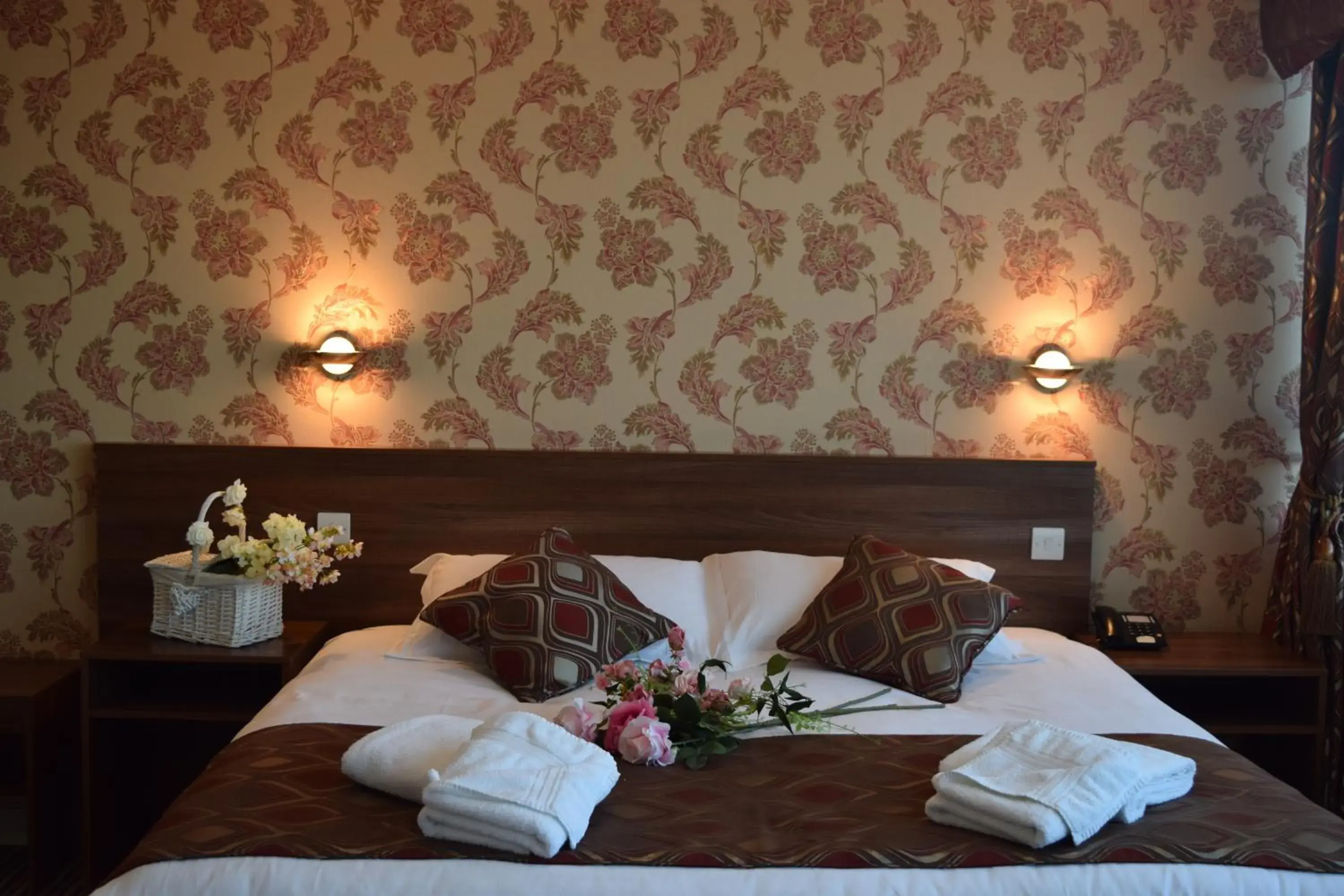 Deluxe Queen Suite in Star Anglia Hotel Deluxe Queen Suite in Star Anglia Hotel