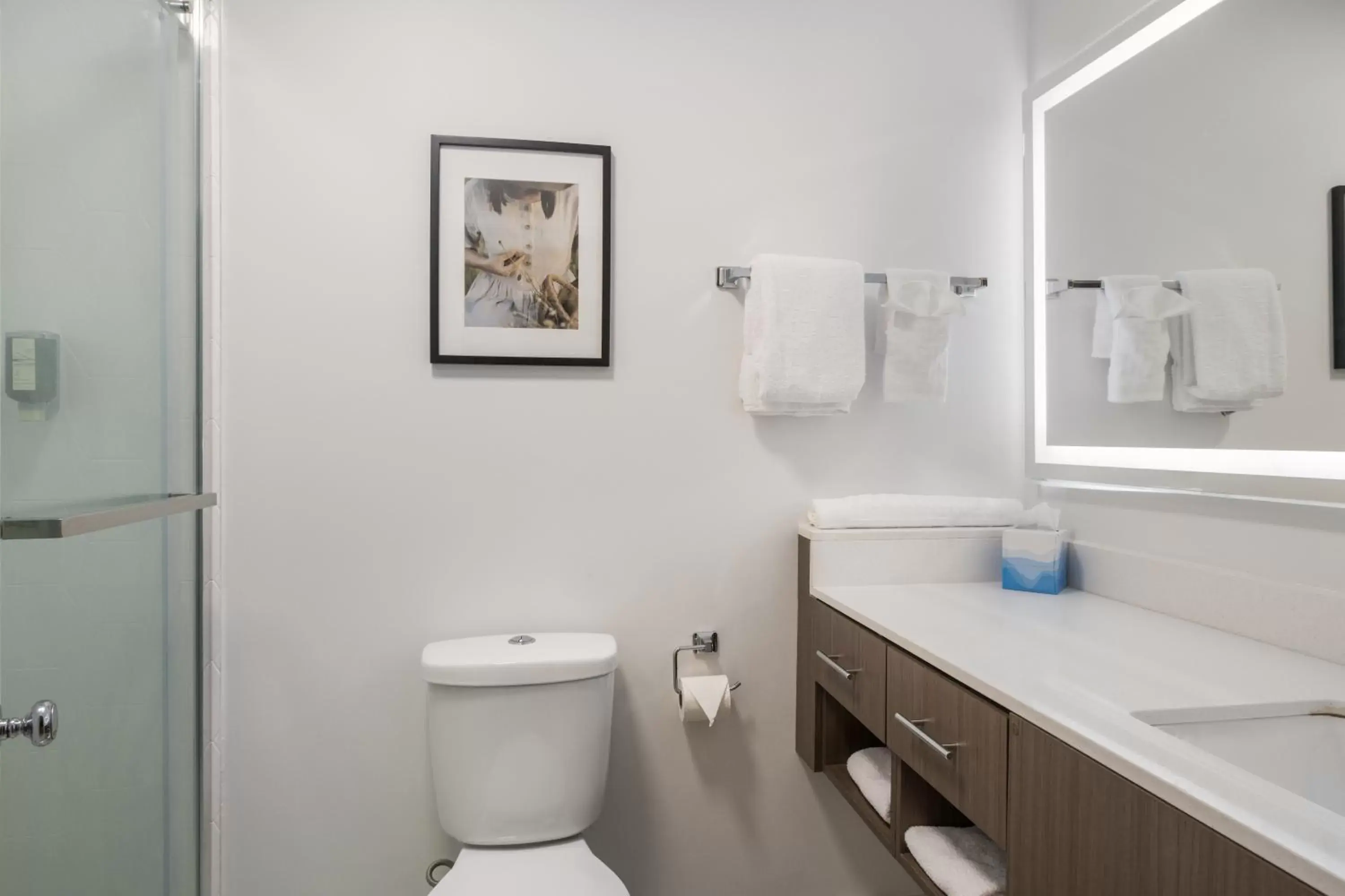 King Studio in Glengarry Extended Stays King Studio in Glengarry Extended Stays