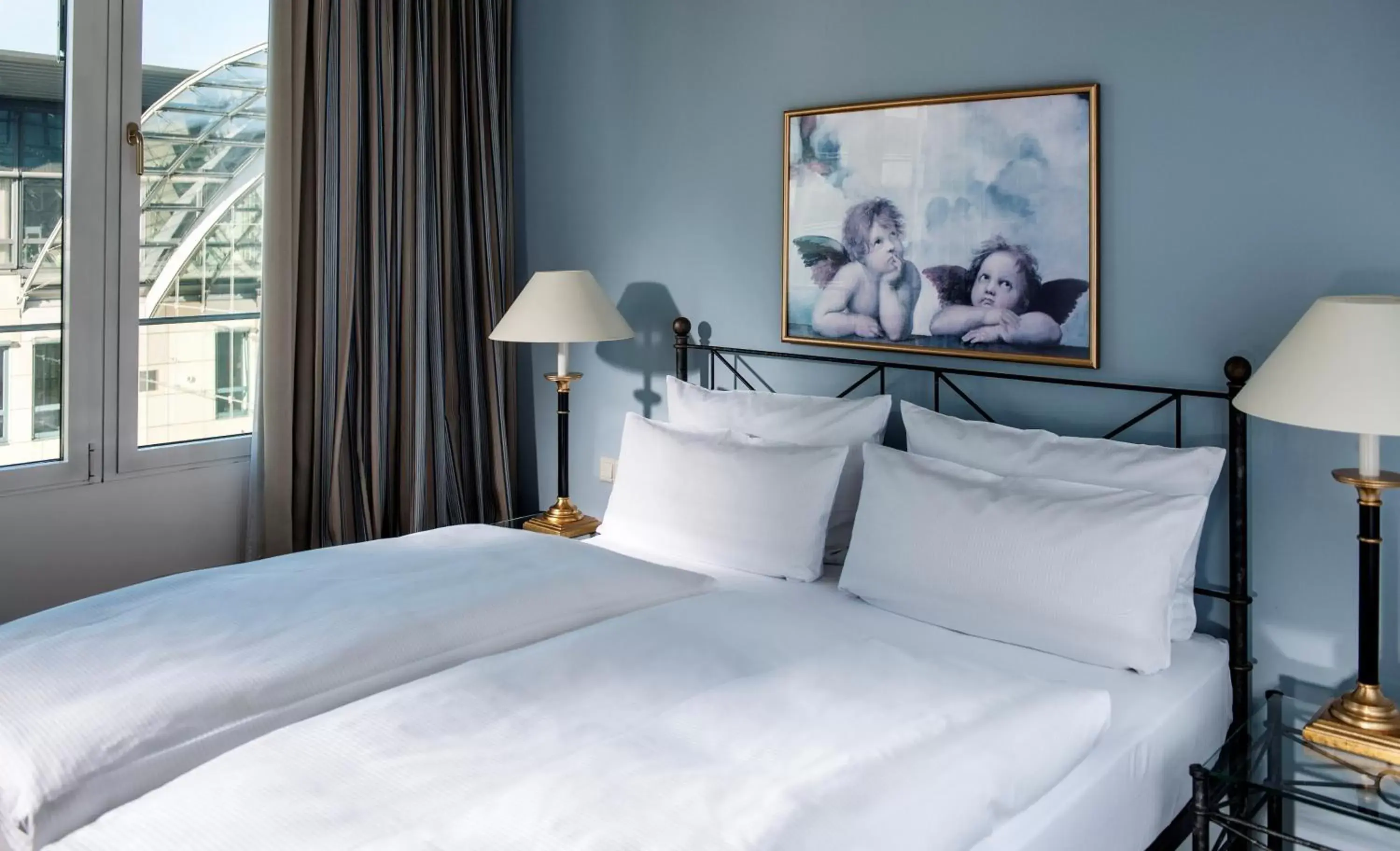 Double or Twin Room in Hotel Elbflorenz Dresden Double or Twin Room in Hotel Elbflorenz Dresden