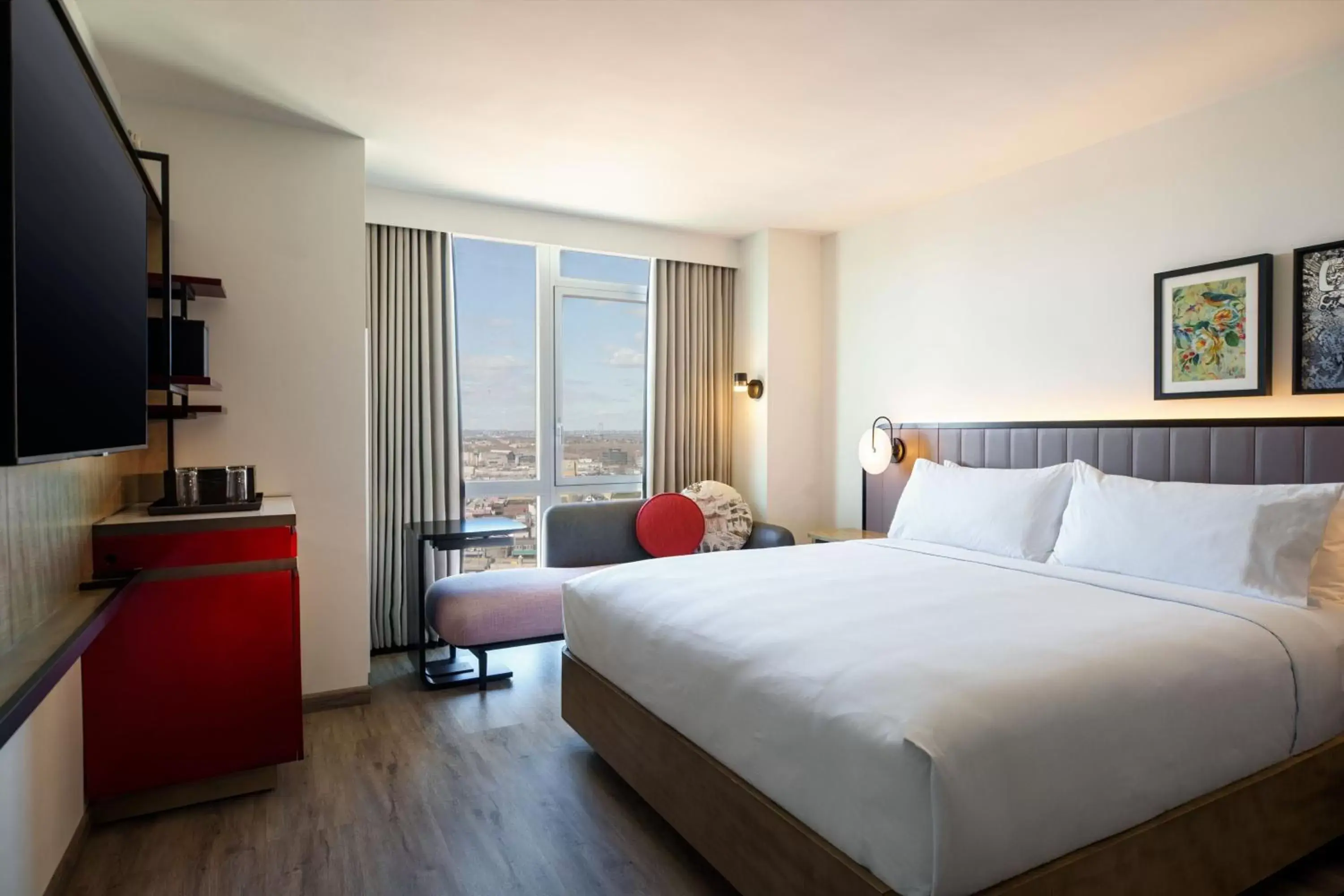 Concierge Level King Room - Concierge Lounge Access in Renaissance New York Flushing Hotel at Tangram Concierge Level King Room - Concierge Lounge Access in Renaissance New York Flushing Hotel at Tangram