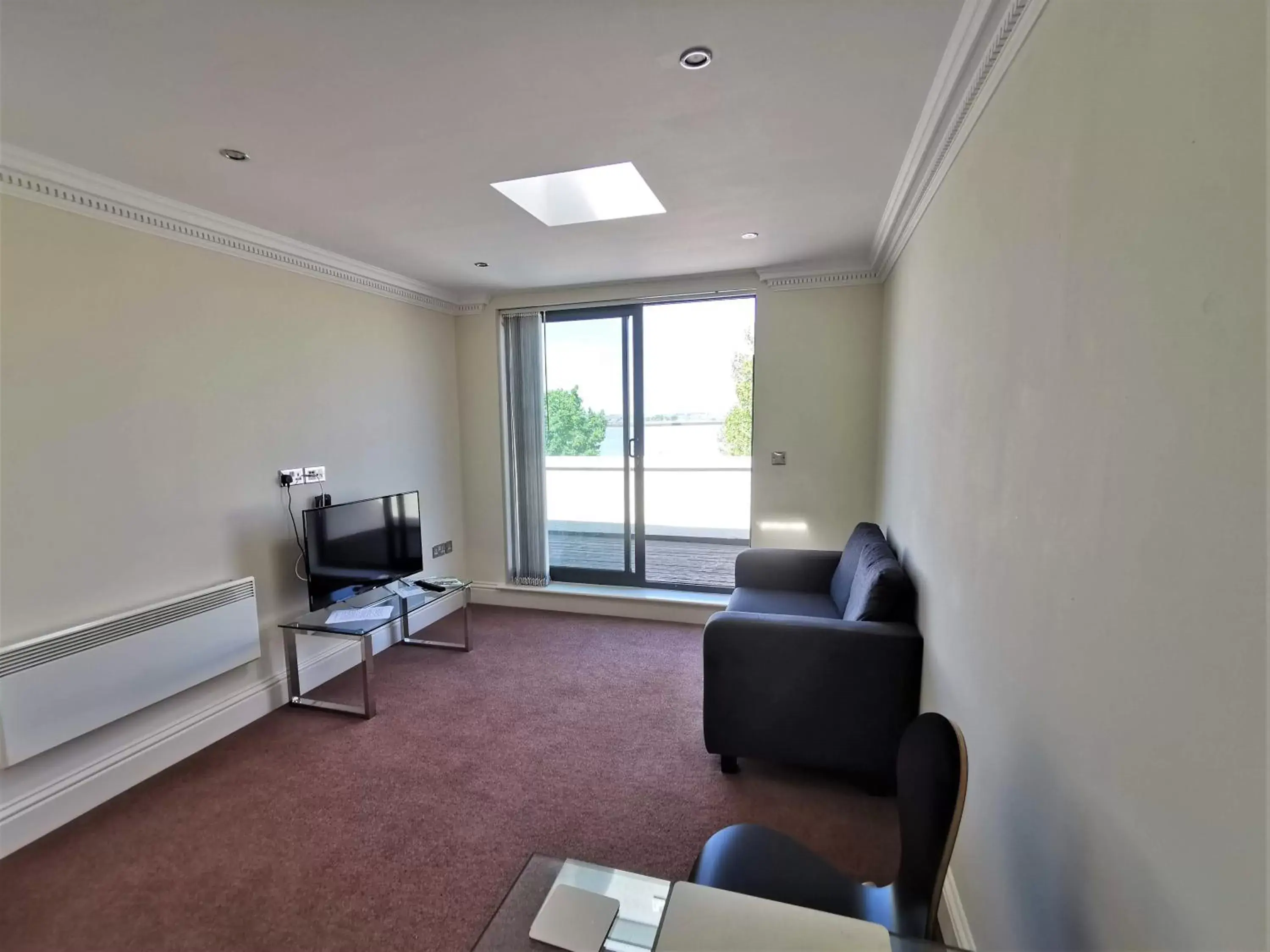 Apartment with Sea View in The Clarendon Royal Community Apartment with Sea View in The Clarendon Royal Community