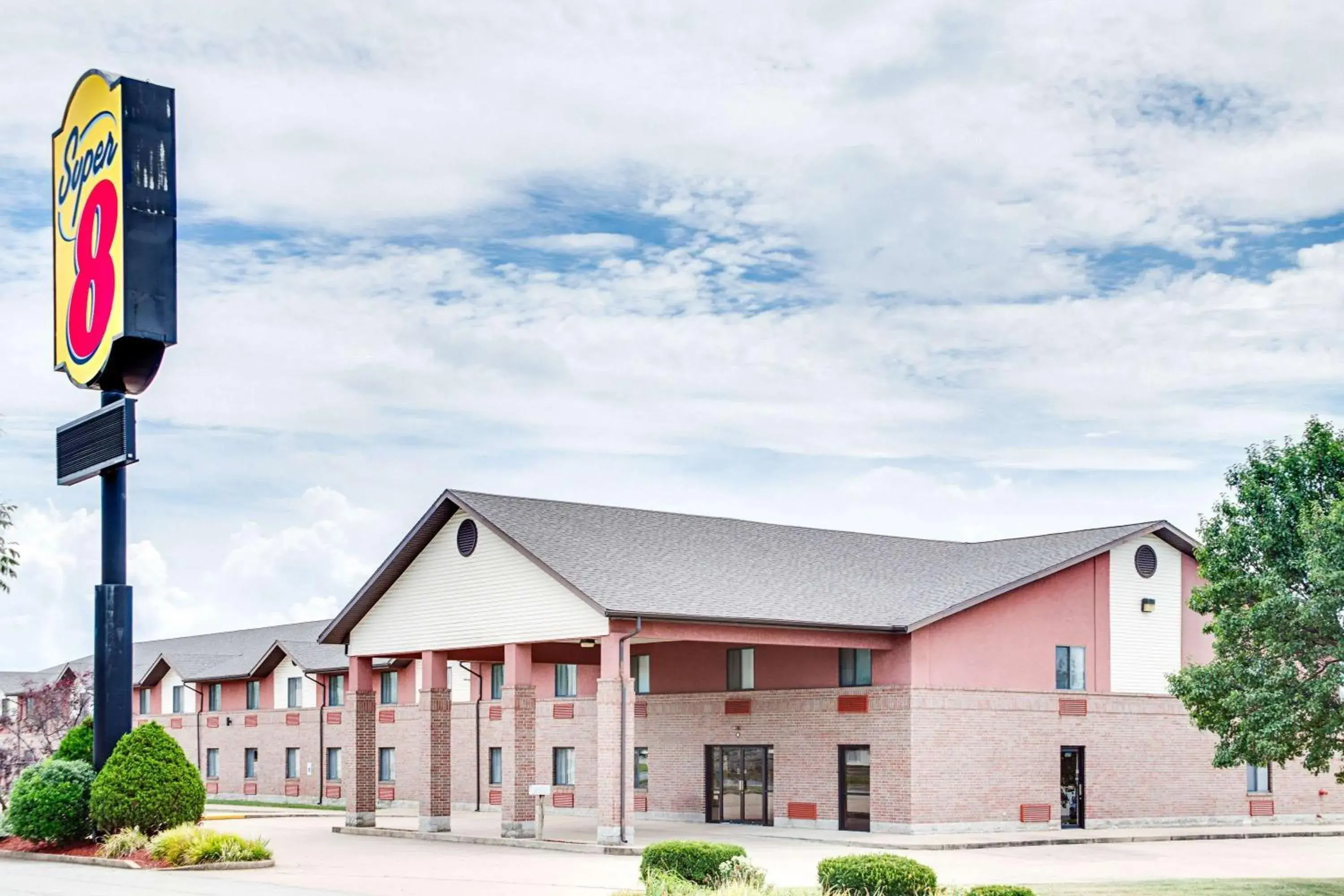 Super 8 by Wyndham Springfield-Battlefield Super 8 by Wyndham Springfield-Battlefield