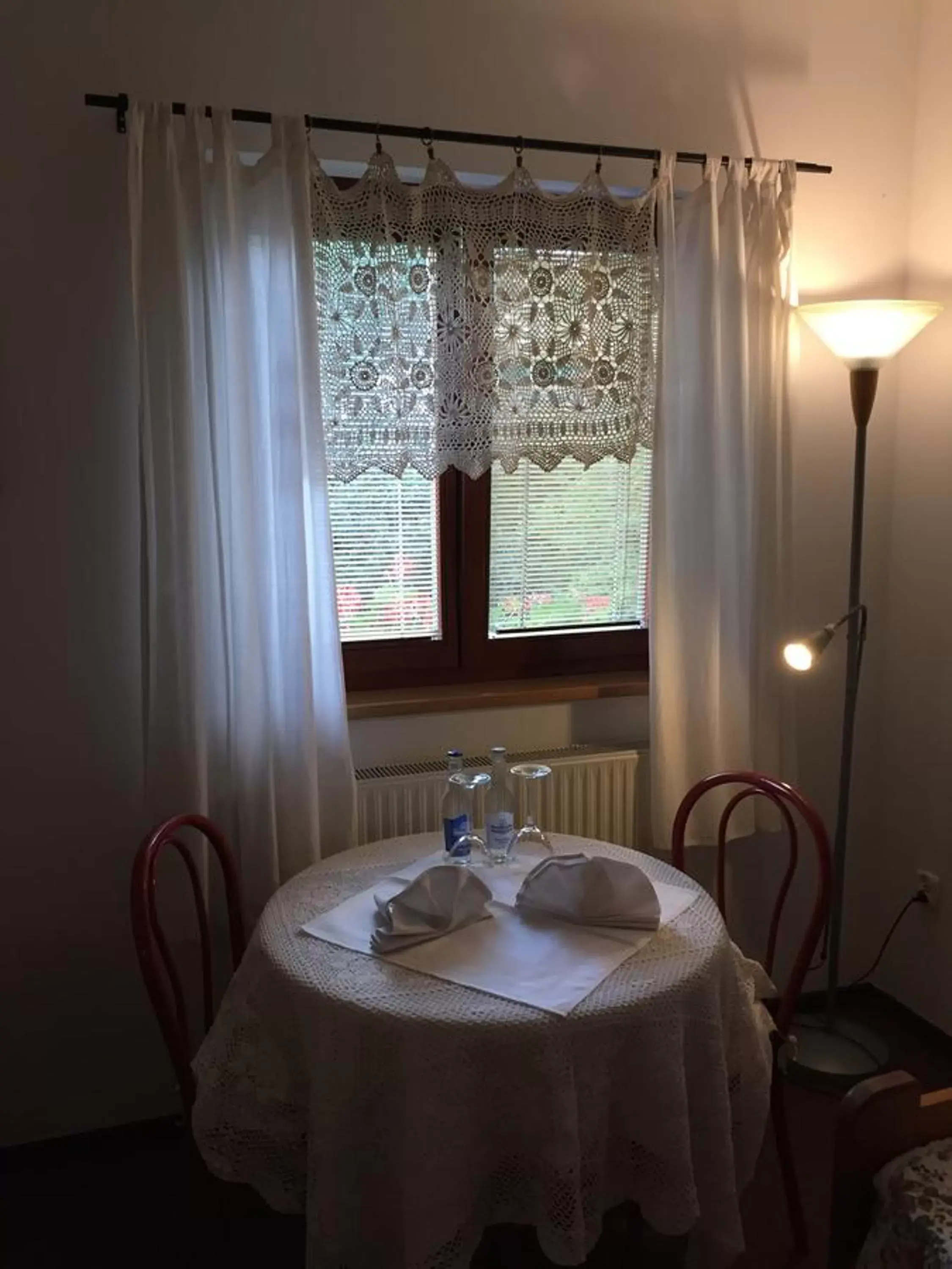 Twin Room in Restauracja Pensjonat Buda Twin Room in Restauracja Pensjonat Buda