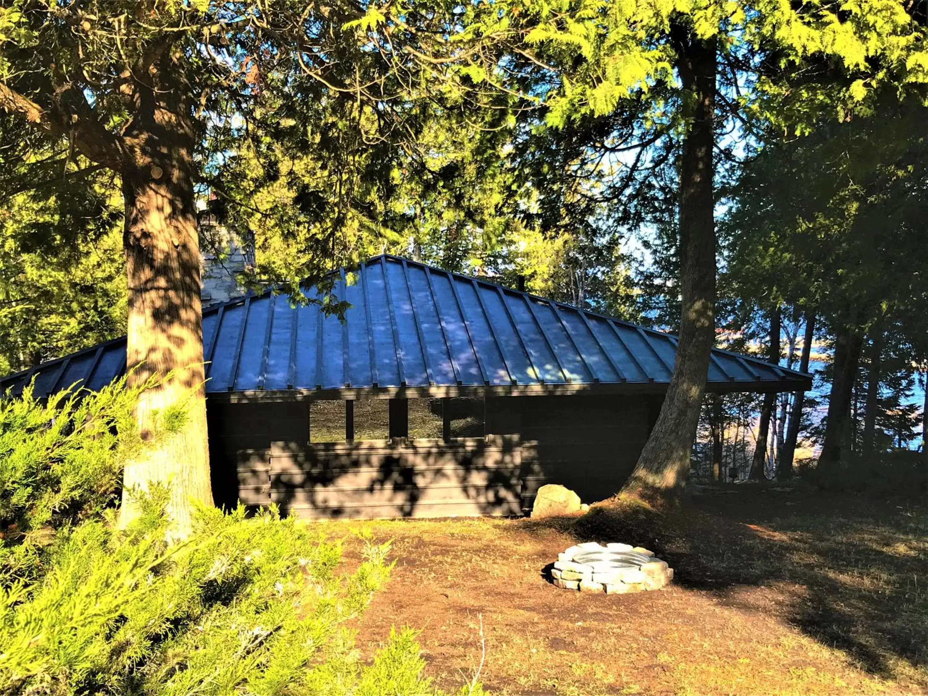 Two-Bedroom Bungalow in Drummond Island Resort Two-Bedroom Bungalow in Drummond Island Resort