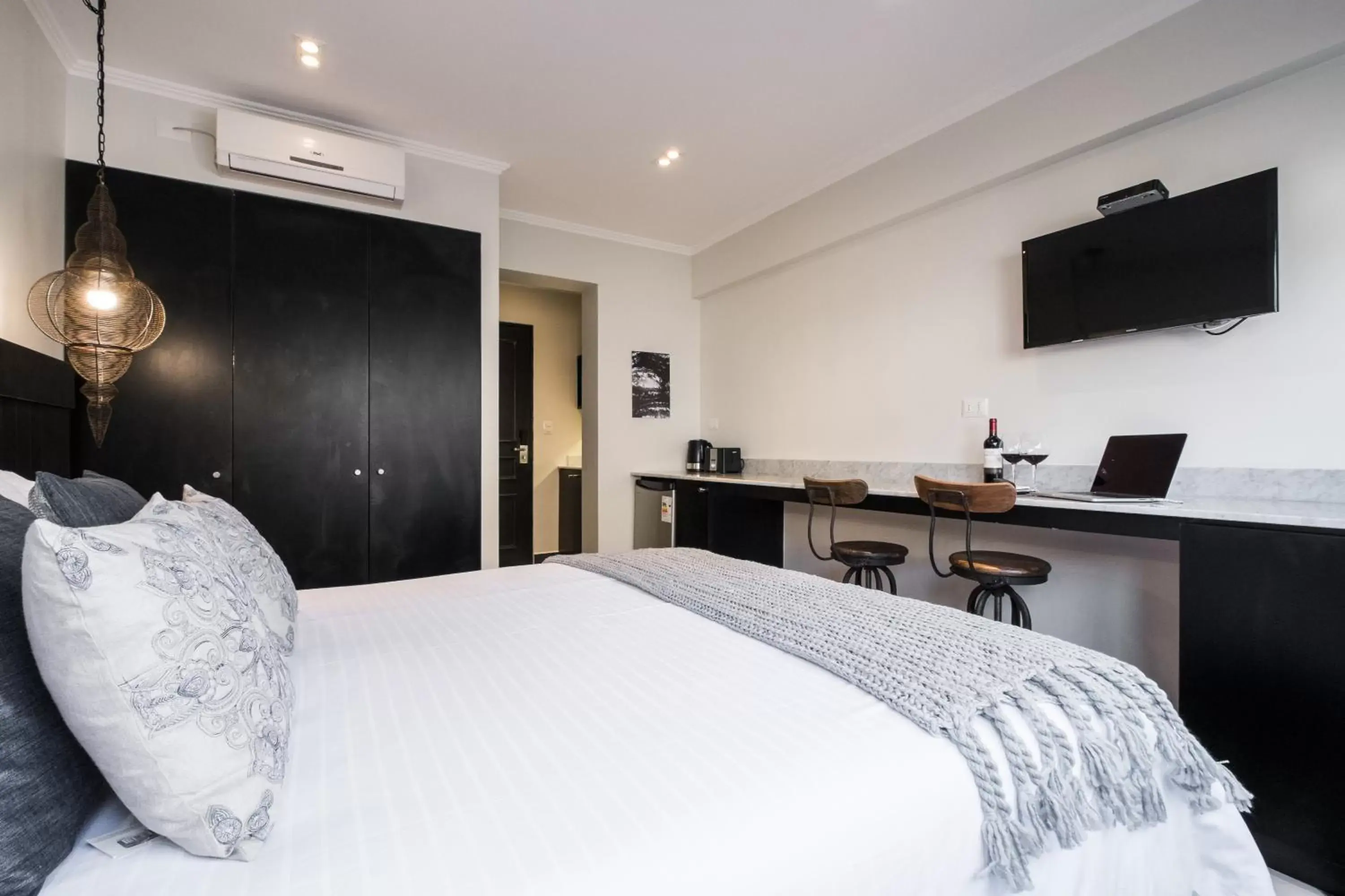 Standard Apartment - Double Bed in Apart Hotel B Standard Apartment - Double Bed in Apart Hotel B