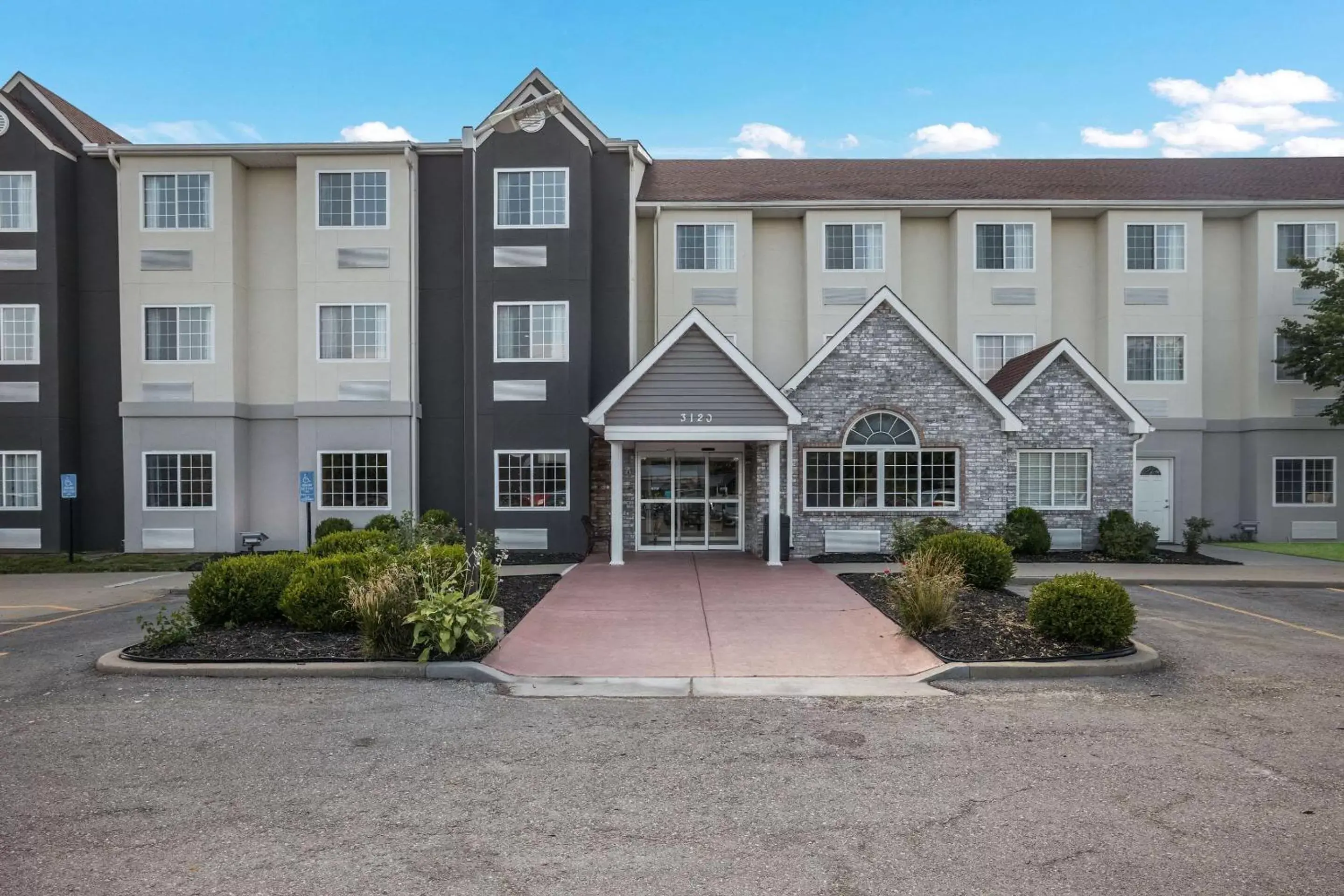 Quality Inn & Suites Blue Springs - Kansas City Quality Inn & Suites Blue Springs - Kansas City