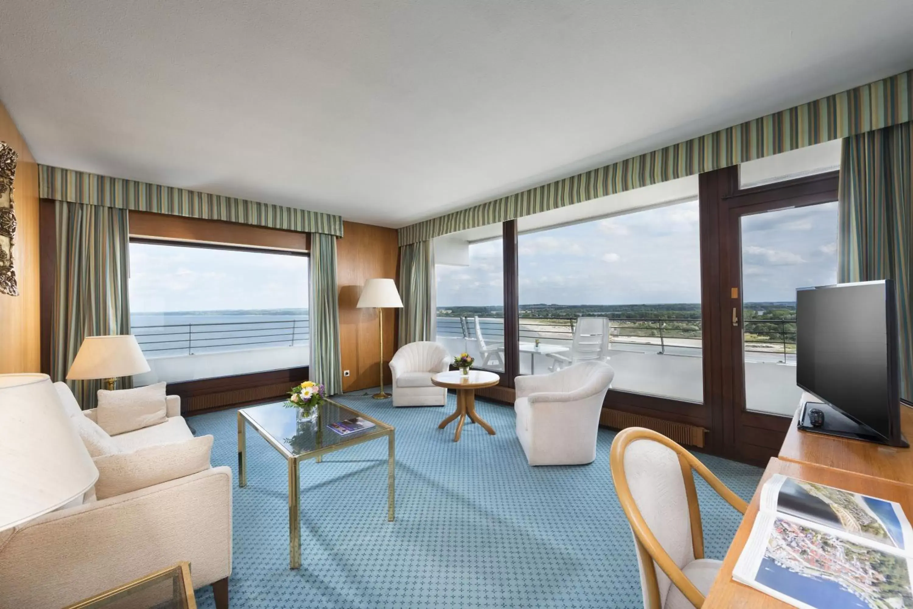 Suite - single occupancy in Maritim Strandhotel Travemünde Suite - single occupancy in Maritim Strandhotel Travemünde