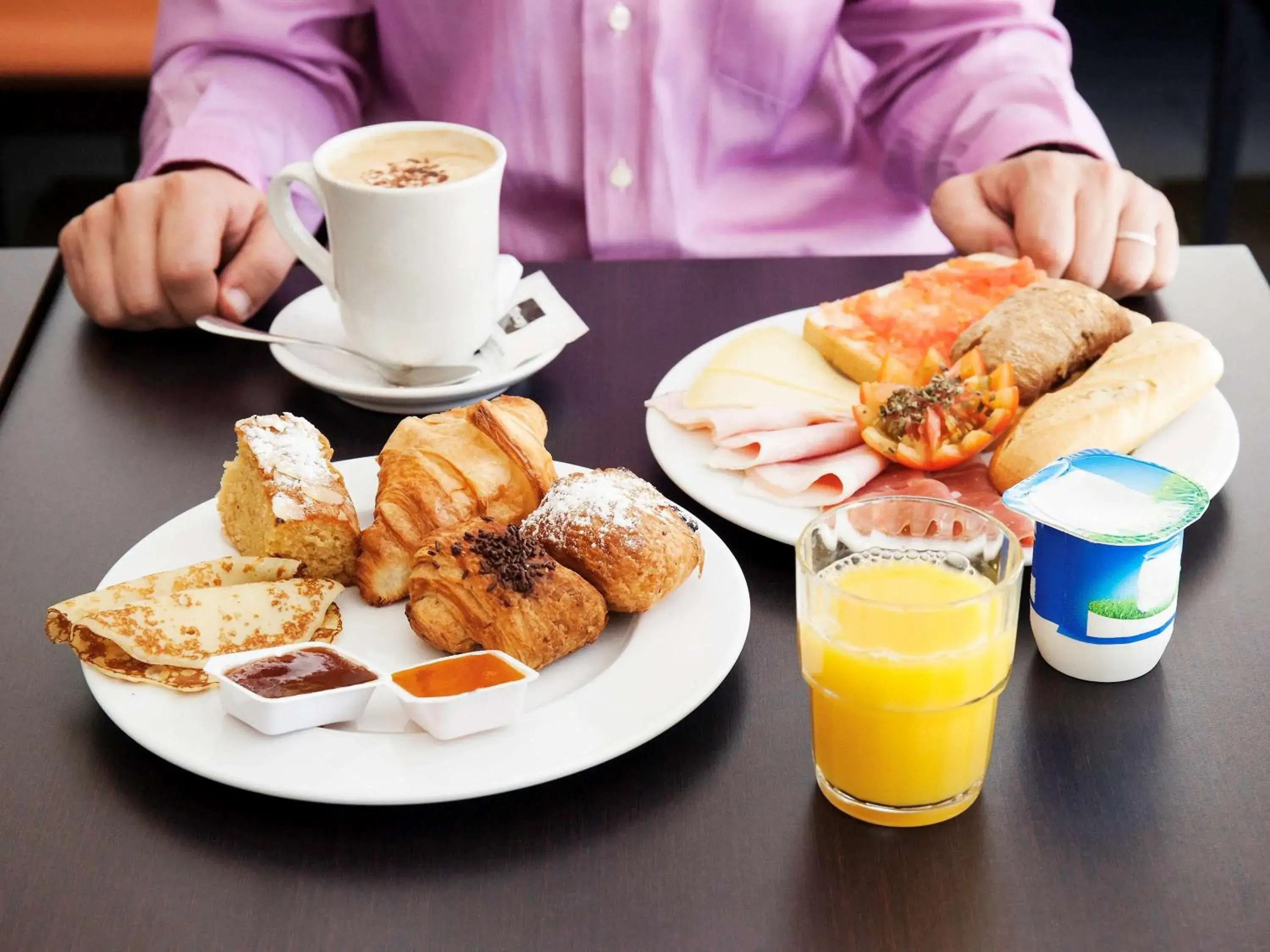 Ibis Barcelona Molins de Rei Ibis Barcelona Molins de Rei