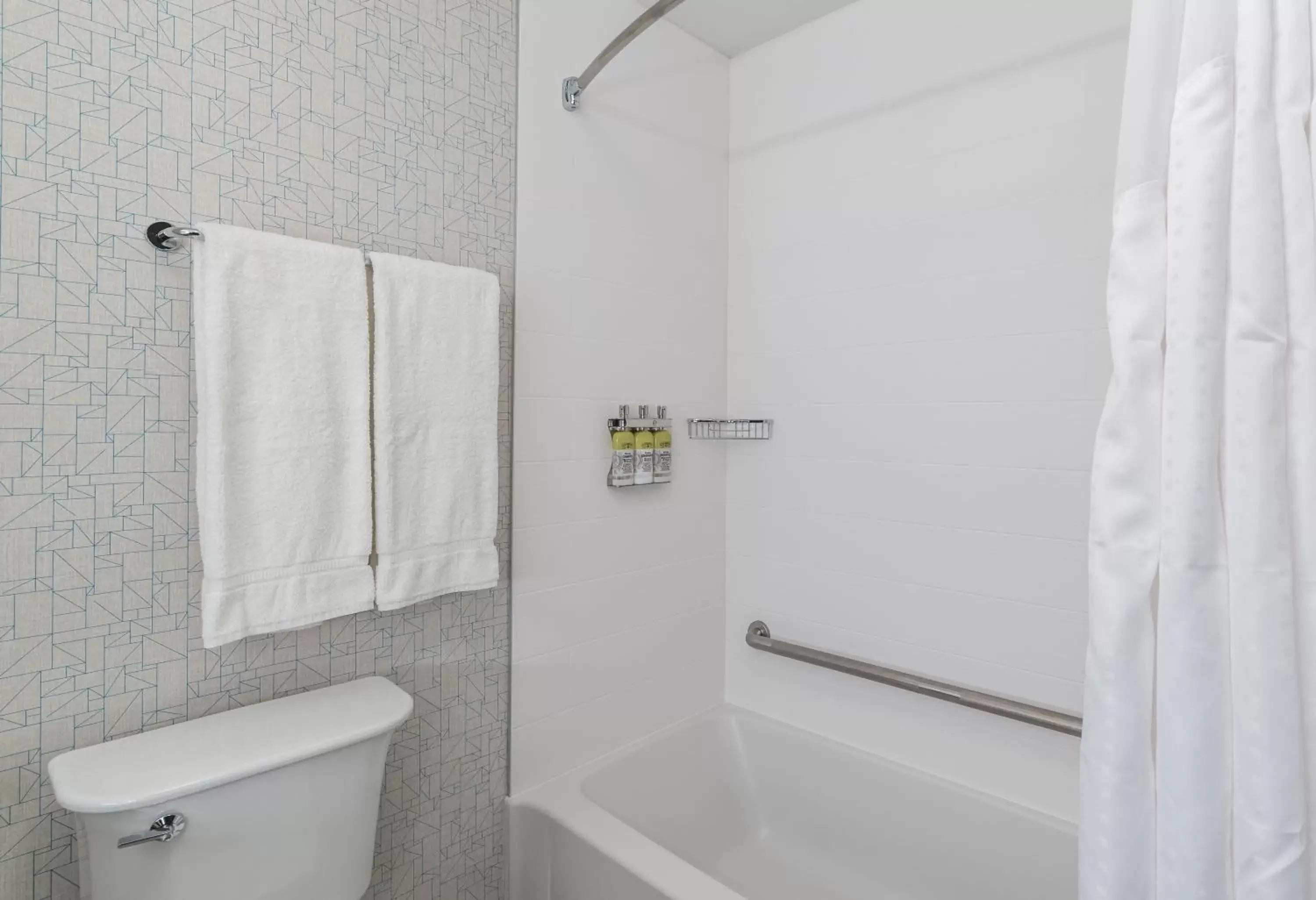 King Suite with Accessible Shower in Holiday Inn Express Hotel & Suites Yuma by IHG King Suite with Accessible Shower in Holiday Inn Express Hotel & Suites Yuma by IHG