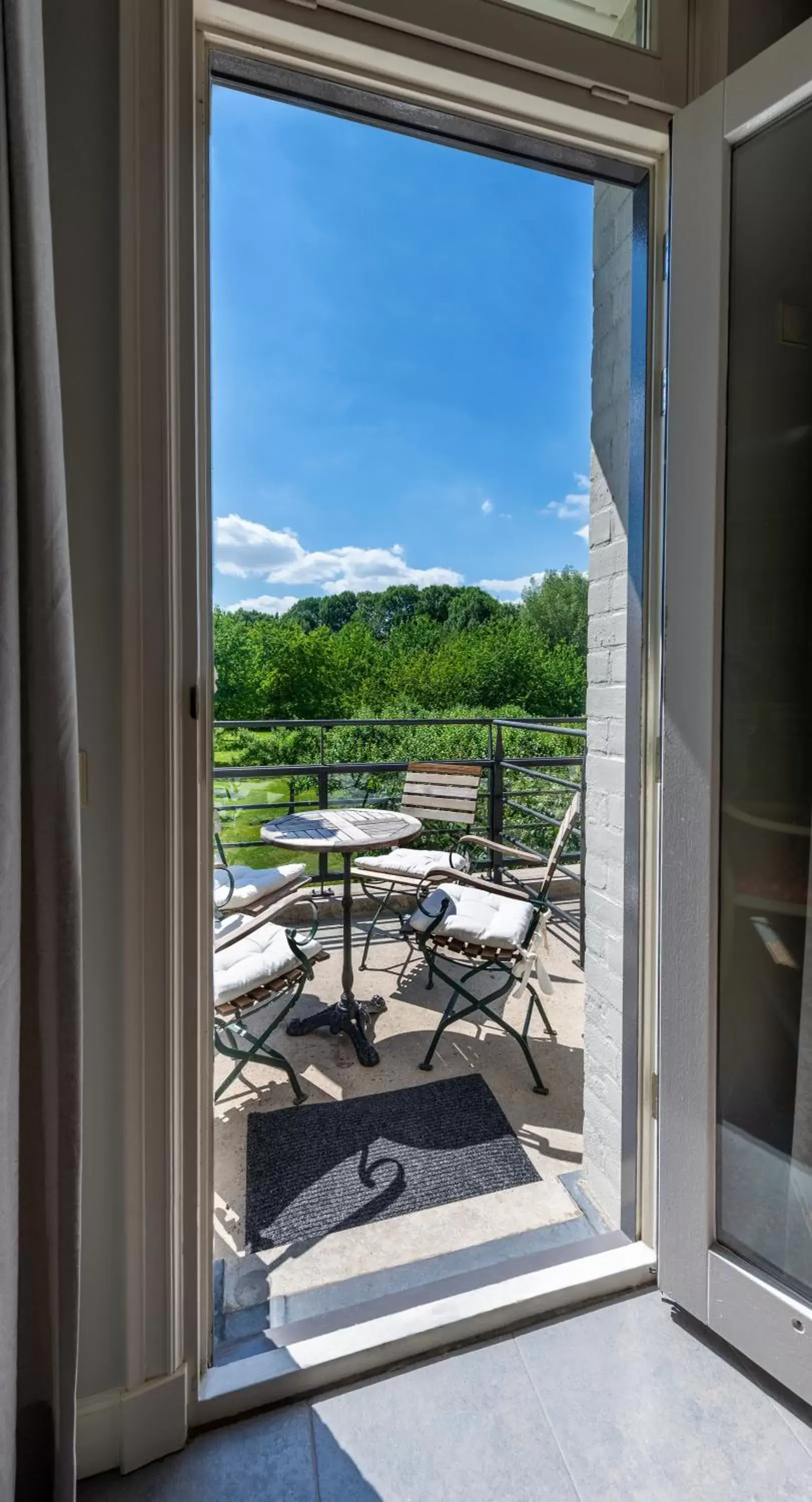 One Bedroom Residence with Balcony in Château St Gerlach - Oostwegel Collection, member of Relais and Châteaux One Bedroom Residence with Balcony in Château St Gerlach - Oostwegel Collection, member of Relais and Châteaux