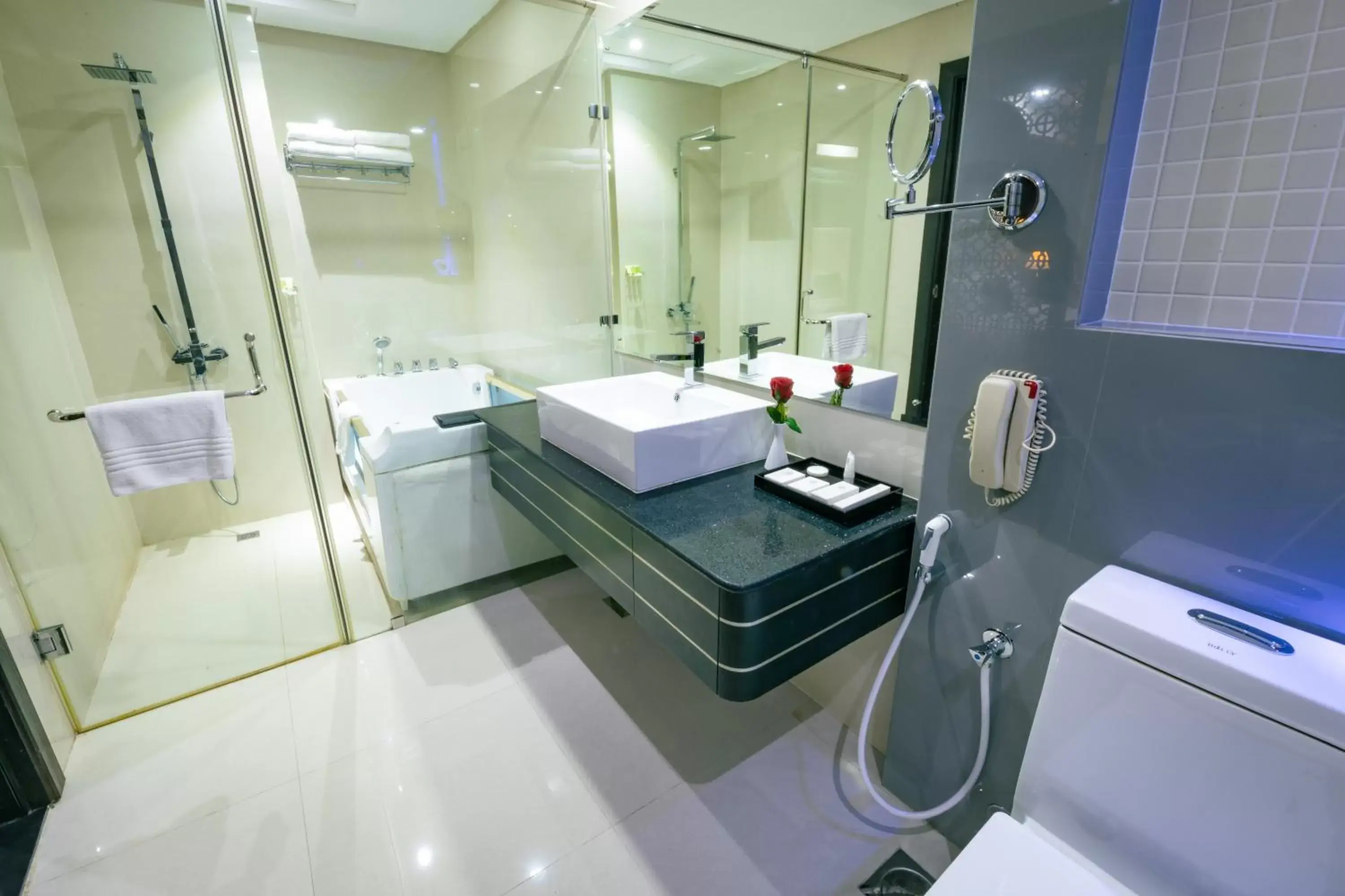 Superior Single Room in Arman Hotel Juffair Mall Superior Single Room in Arman Hotel Juffair Mall