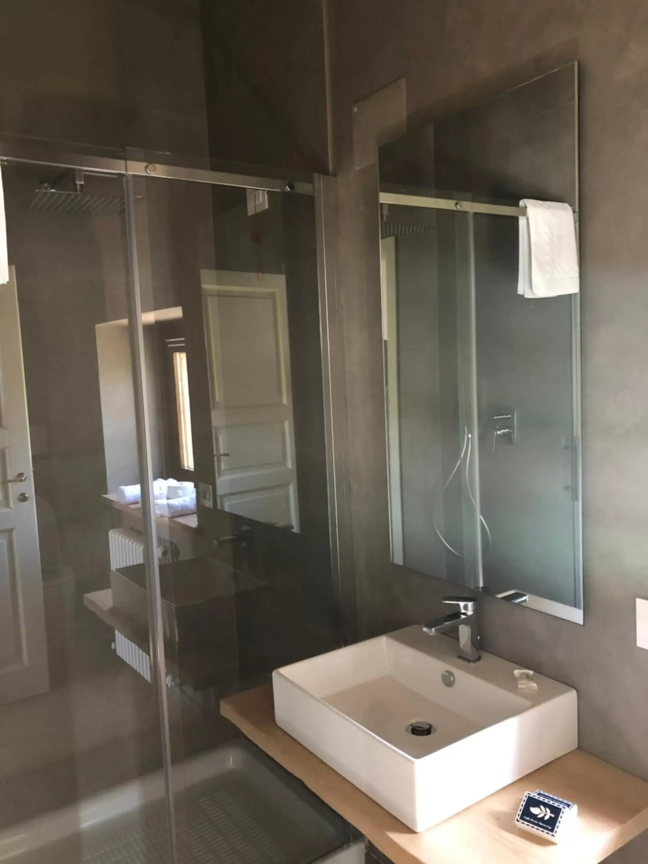 Suite in La Quercetta Suite in La Quercetta