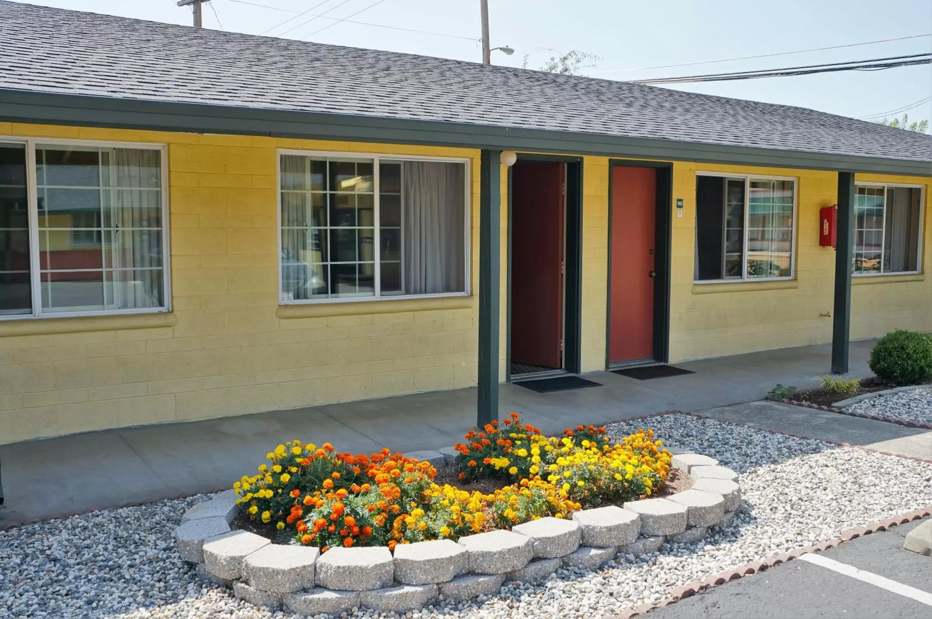 Lakeview Inn Lakeview Inn