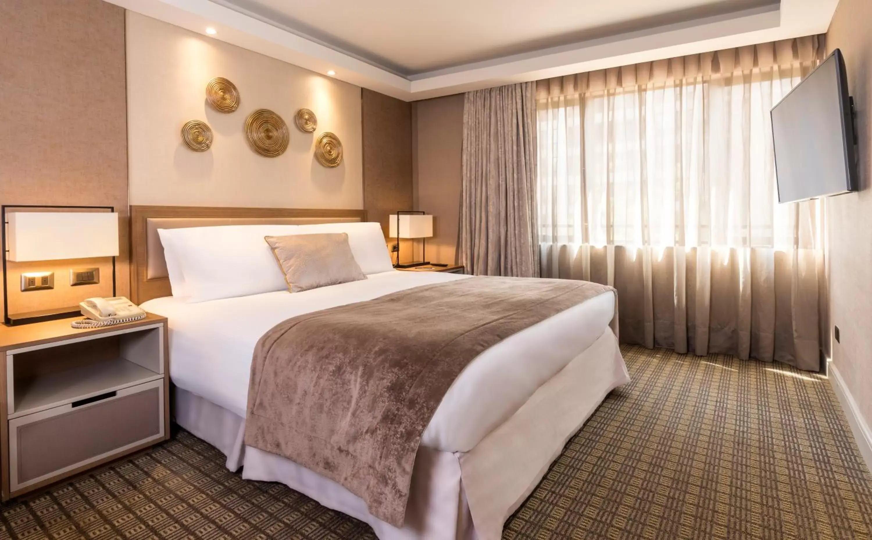 Classic King Room in InterContinental Santiago by IHG Classic King Room in InterContinental Santiago by IHG