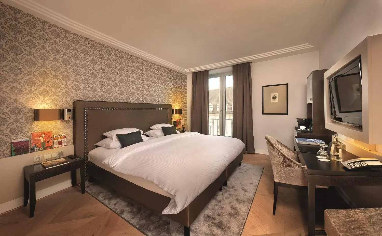 Classic Double Room in Hotel Maximilian’s Classic Double Room in Hotel Maximilian’s