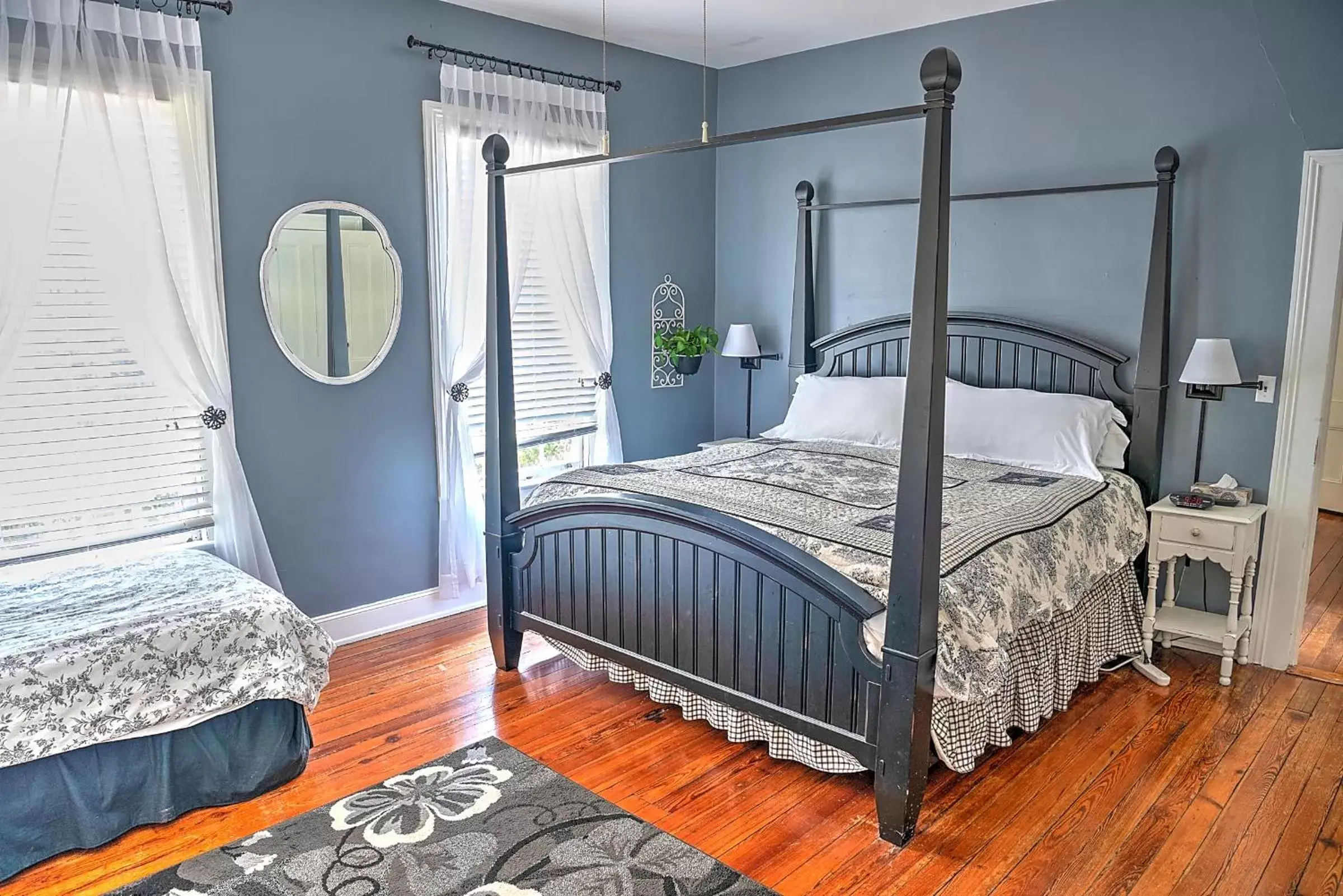 King Room with Garden View in Open Gates Bed & Breakfast King Room with Garden View in Open Gates Bed & Breakfast