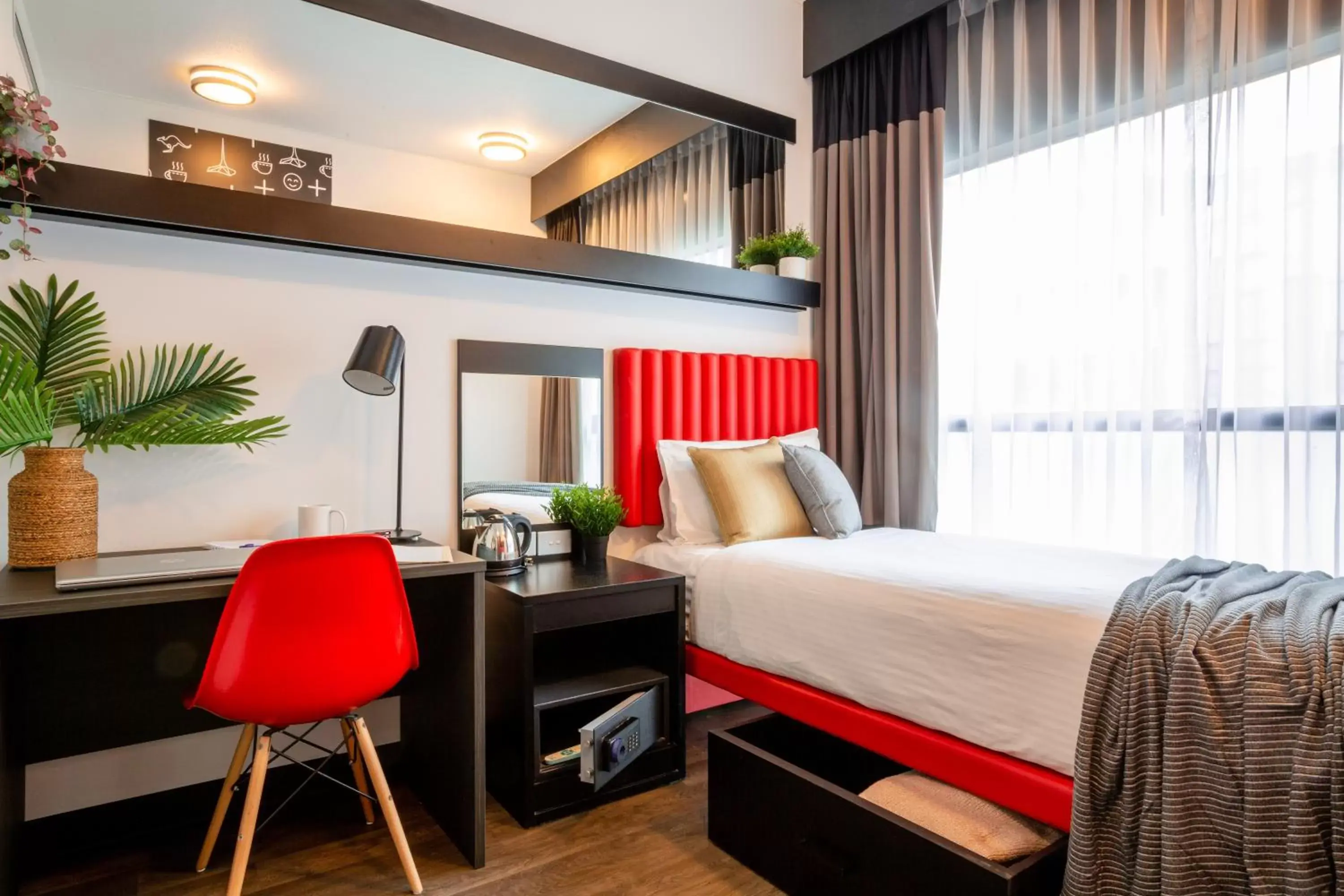 Single Room with Single Bed only in Essence Hotel Carlton Single Room with Single Bed only in Essence Hotel Carlton