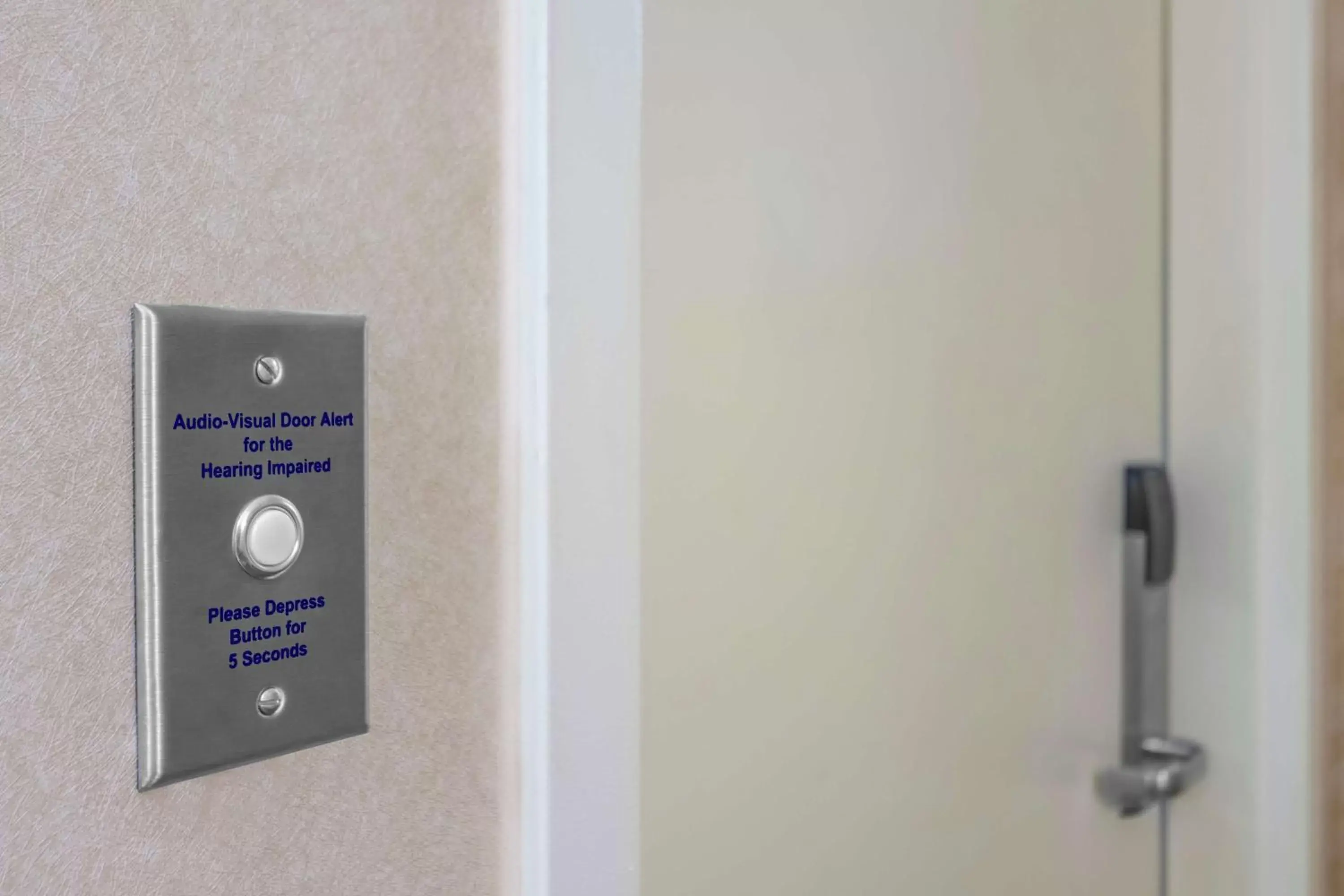 King Room - Hearing Accessible in Hilton Garden Inn Independence King Room - Hearing Accessible in Hilton Garden Inn Independence