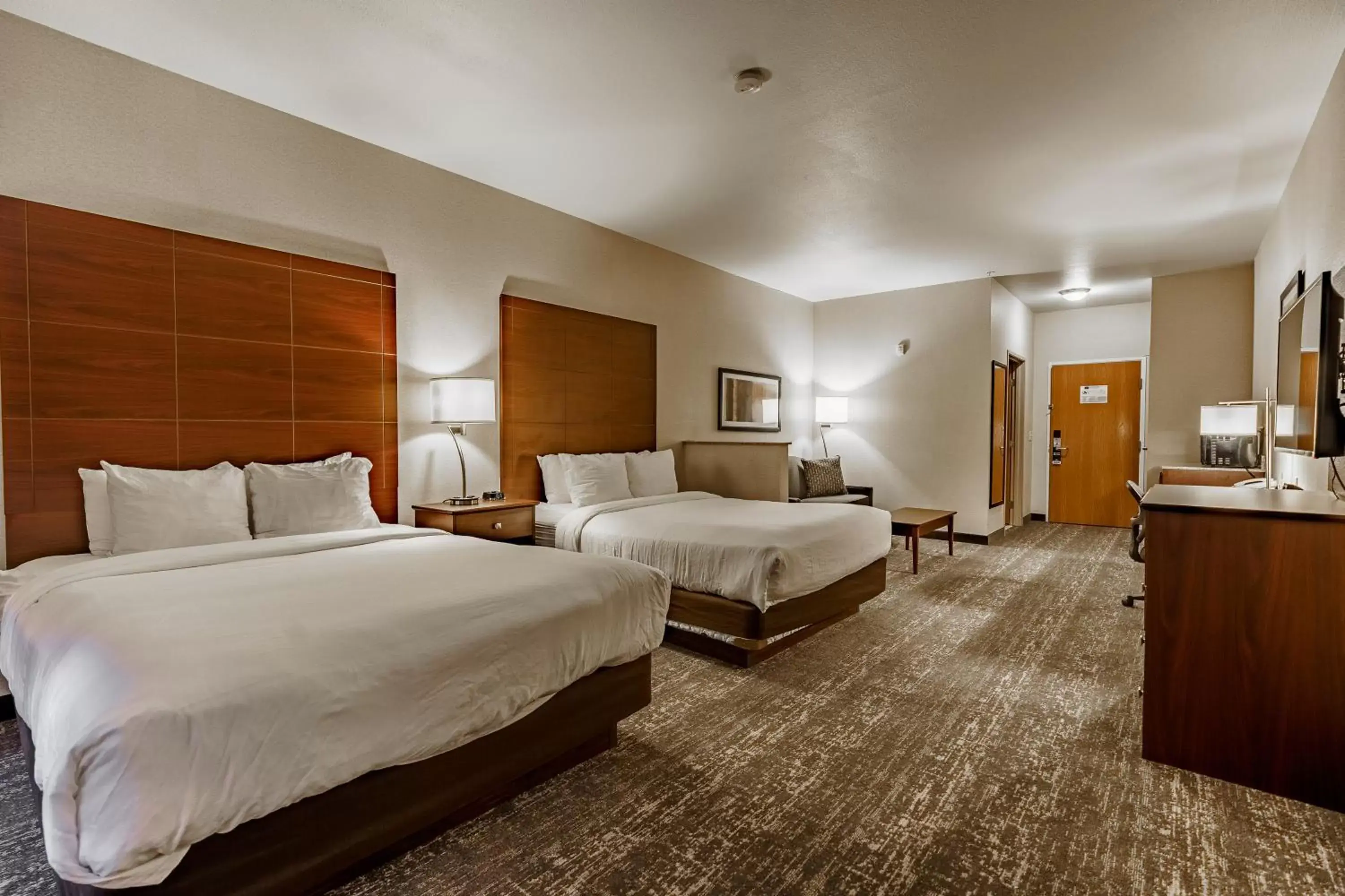 Queen Suite with Two Queen Beds - Non-Smoking in Cobblestone Suites - Ripon Queen Suite with Two Queen Beds - Non-Smoking in Cobblestone Suites - Ripon