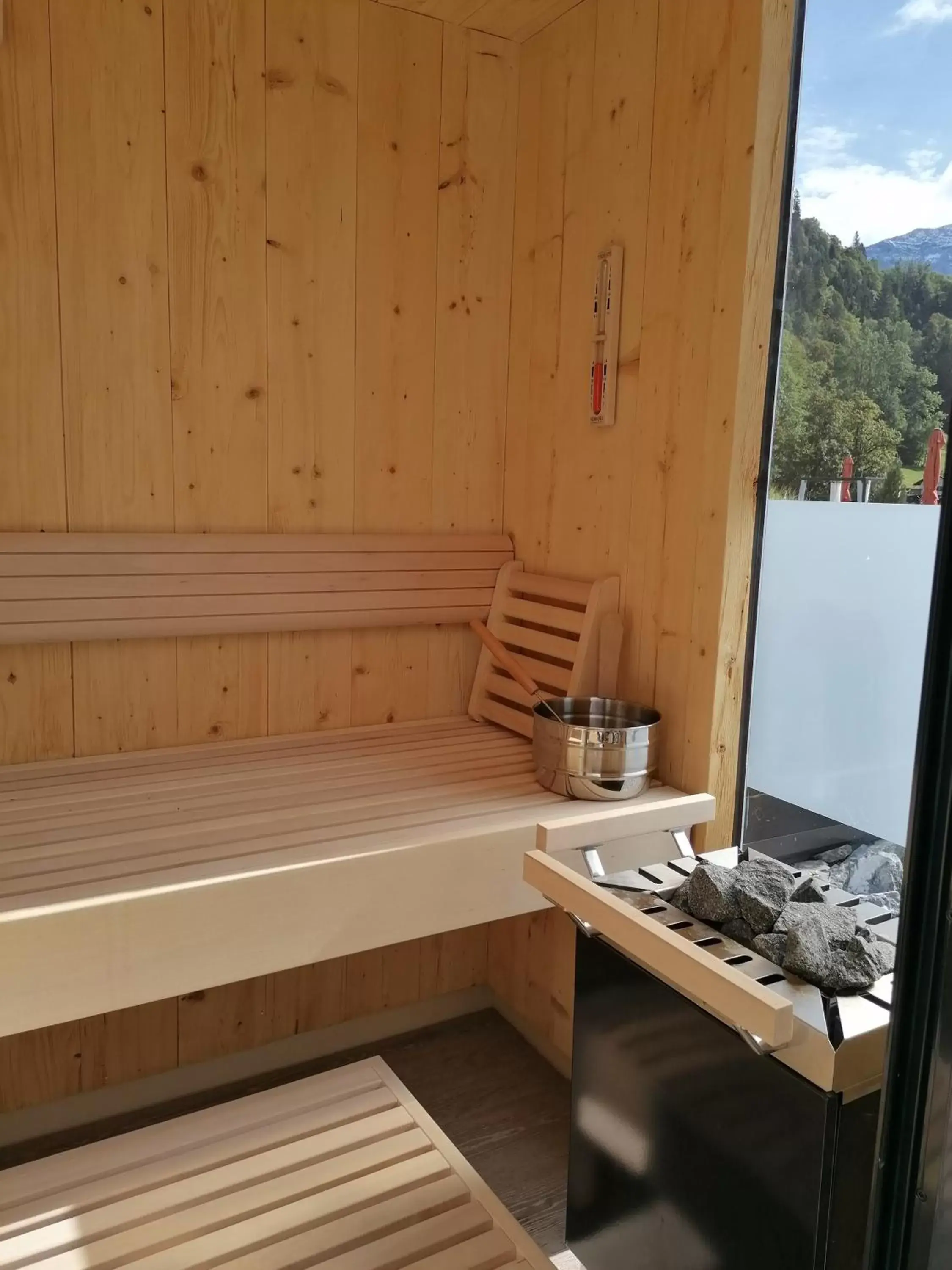 Spa nest with private sauna - single occupancy - panoramic view of the sunny side with terrace in Das Graseck - mountain hideaway & health care Spa nest with private sauna - single occupancy - panoramic view of the sunny side with terrace in Das Graseck - mountain hideaway & health care